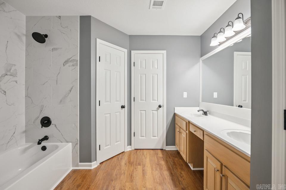 BARRETT'S - Residential