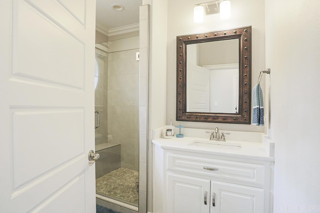 BELLA ROSA - Residential