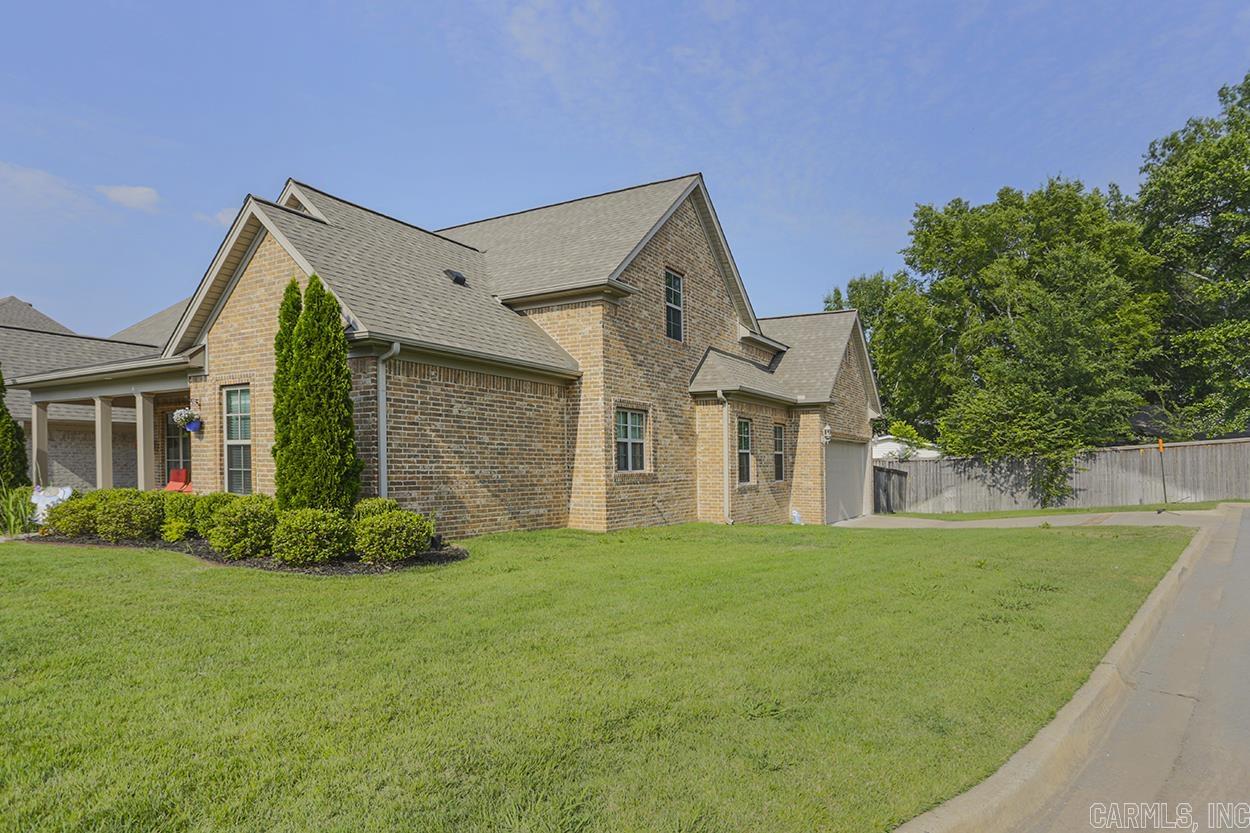 BELLA ROSA - Residential