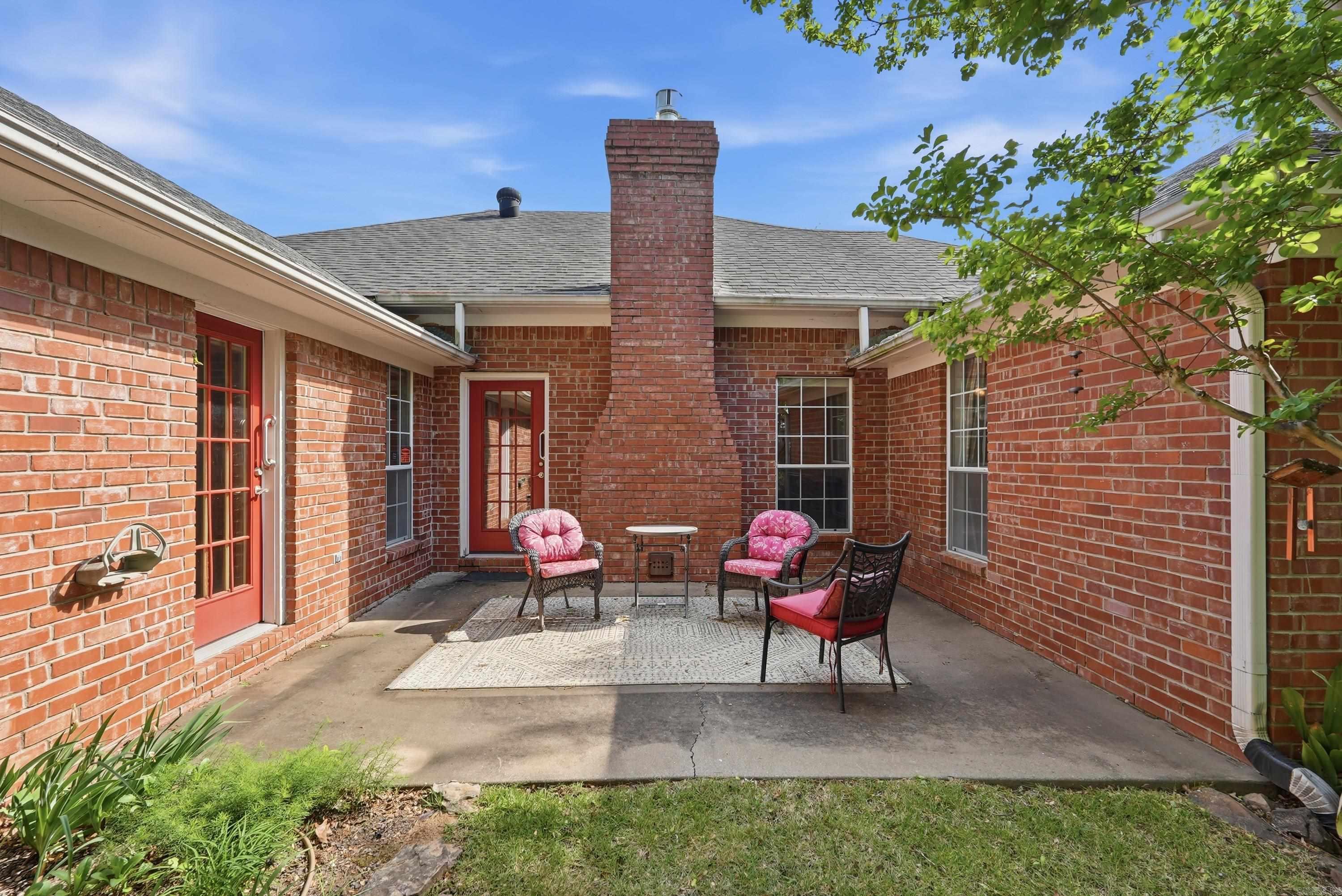 WHITNEY WOODS - Residential