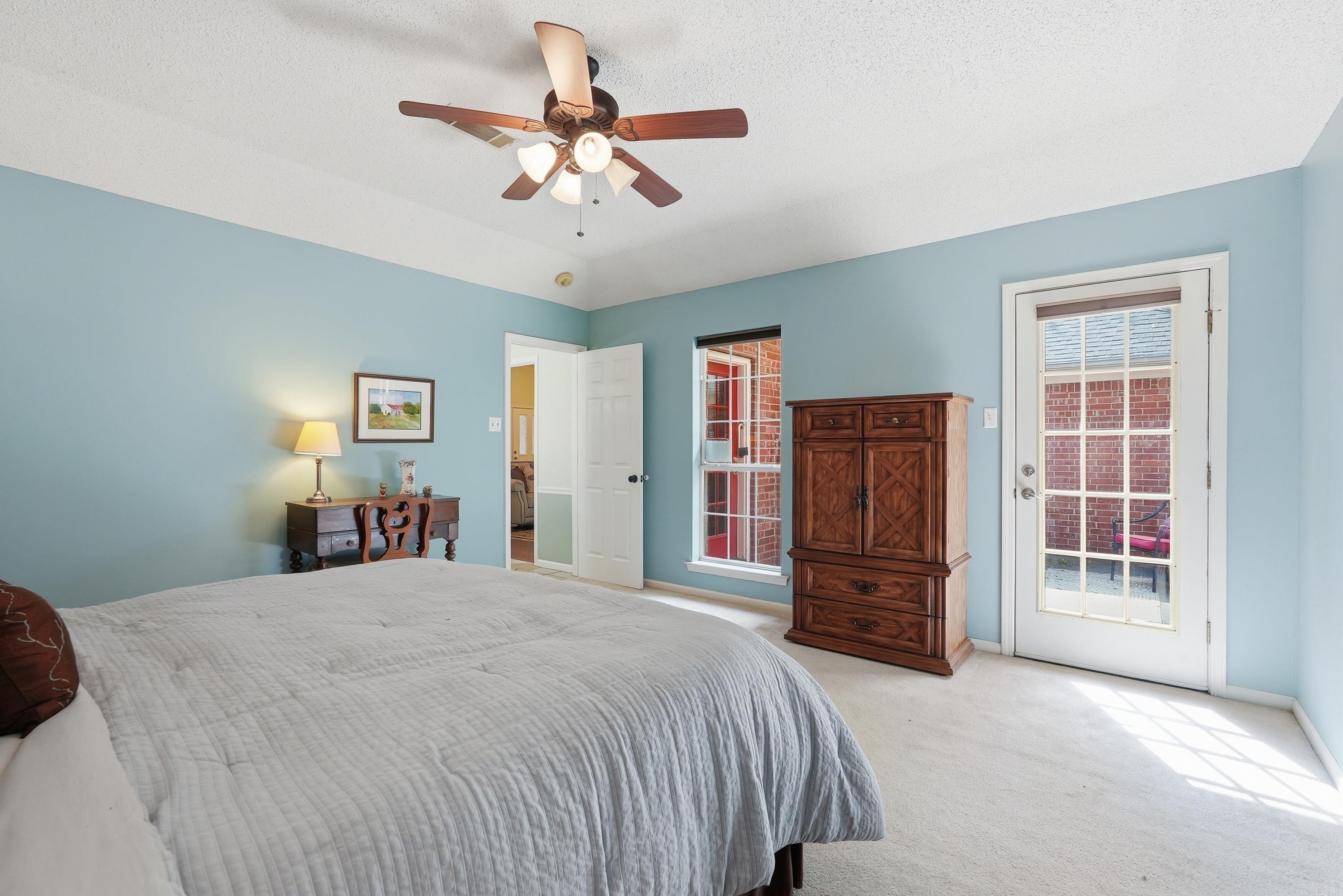 WHITNEY WOODS - Residential