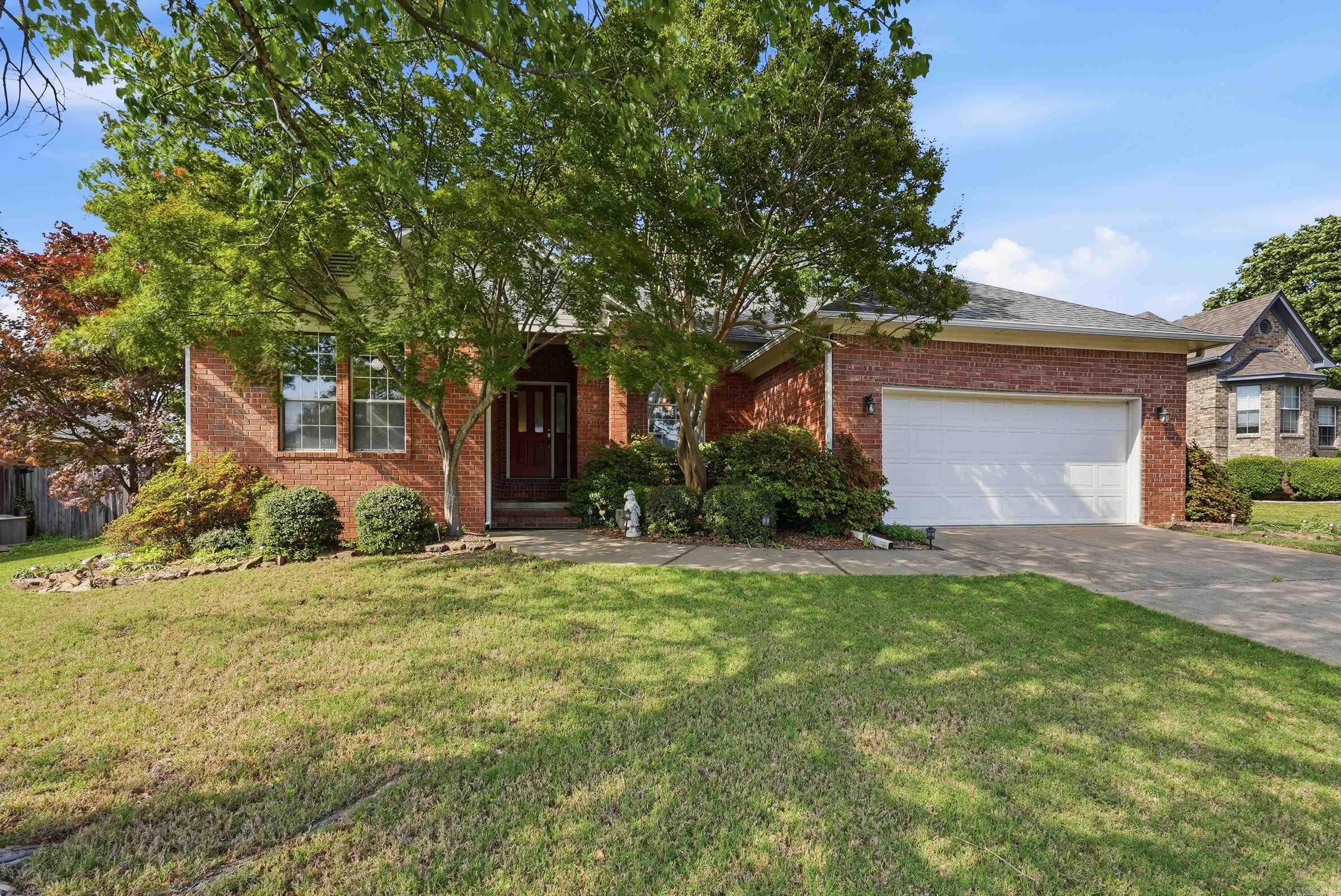 WHITNEY WOODS - Residential