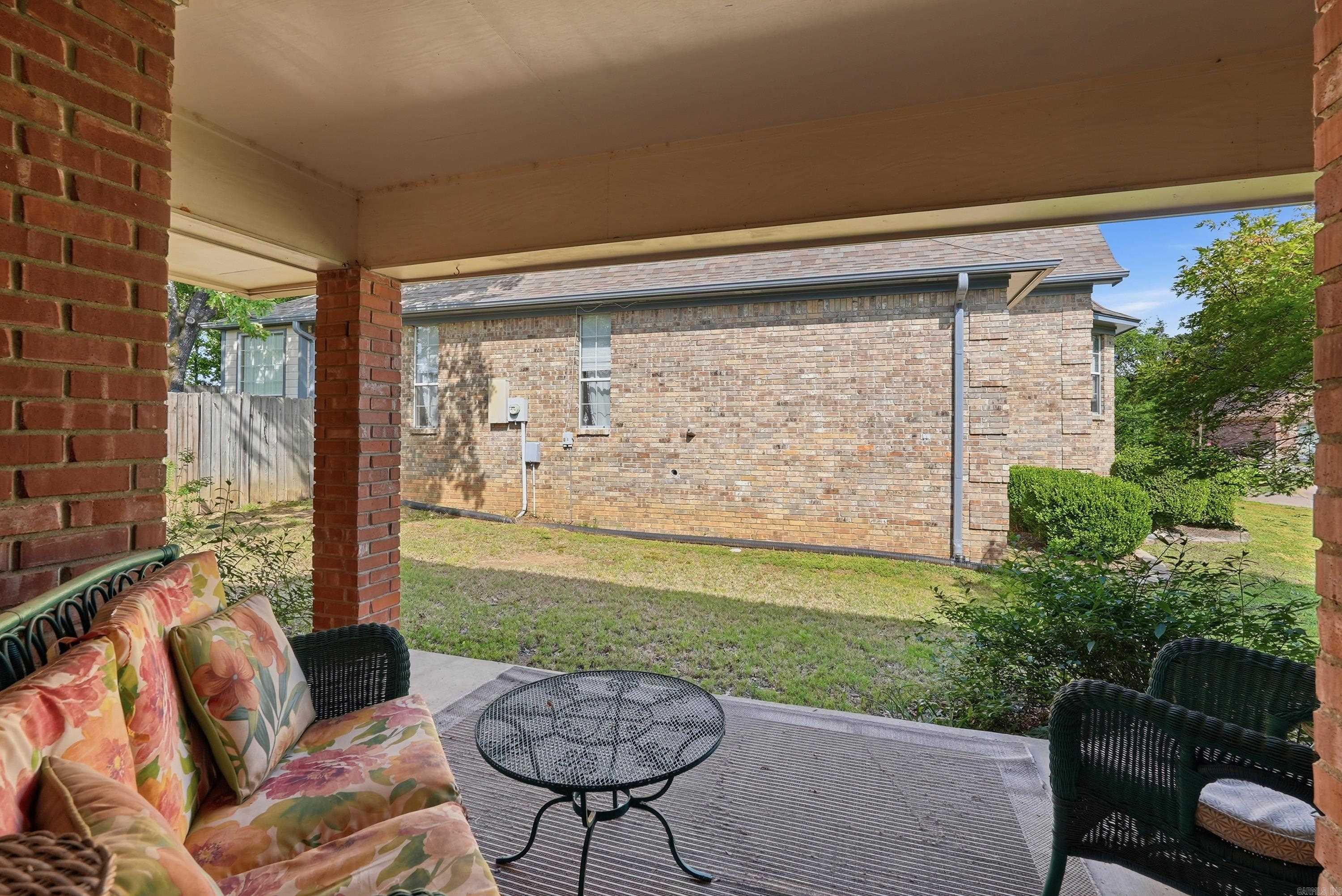 WHITNEY WOODS - Residential