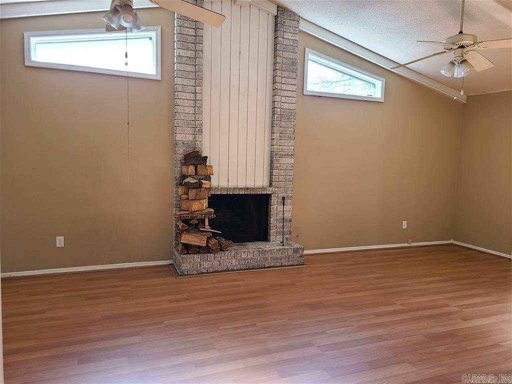 STONEWALL - Residential