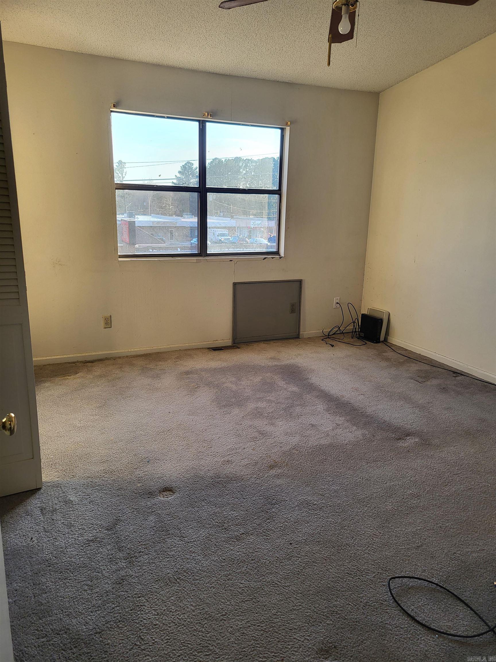 TREEHILL PARK - Residential