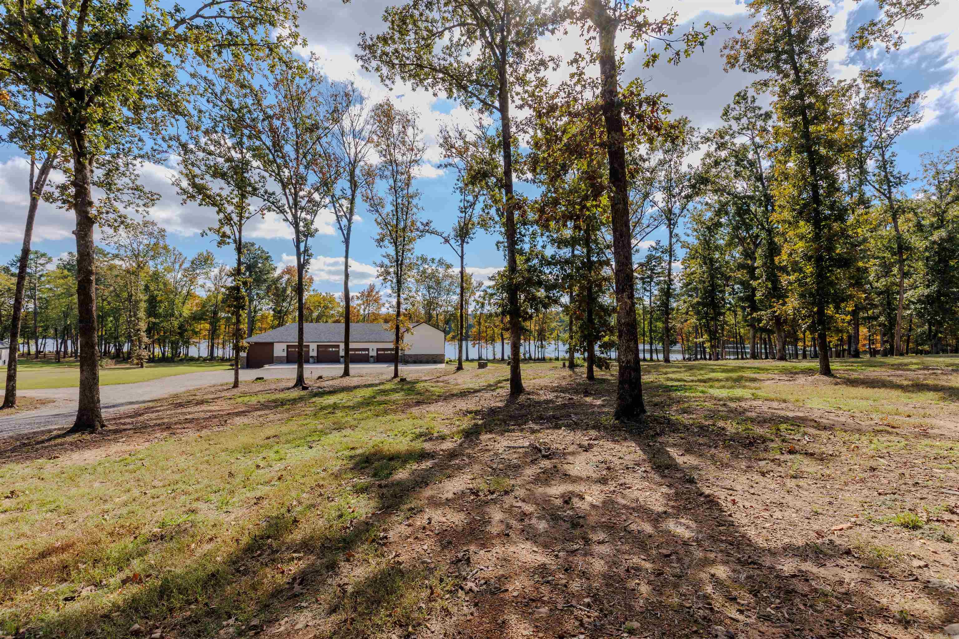 TOMS COVE - Residential