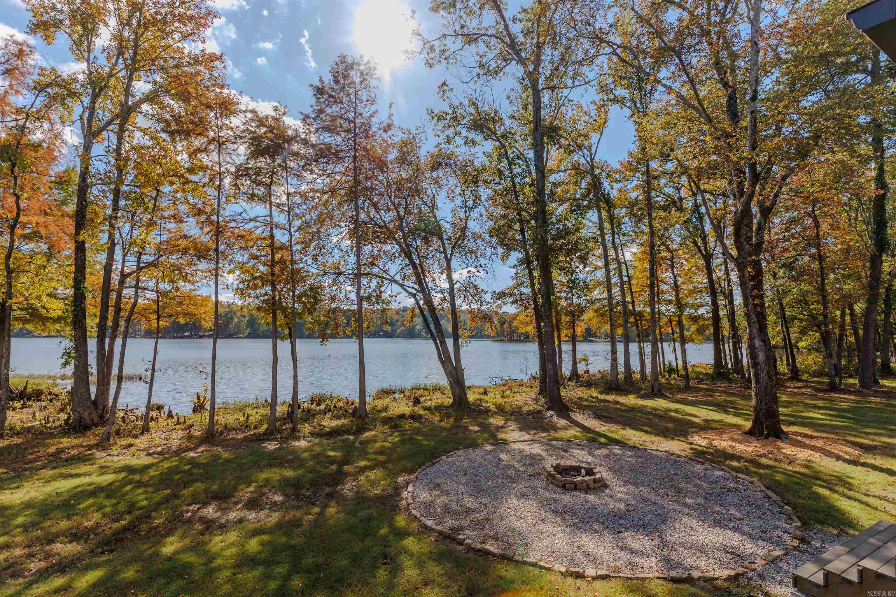 TOMS COVE - Residential