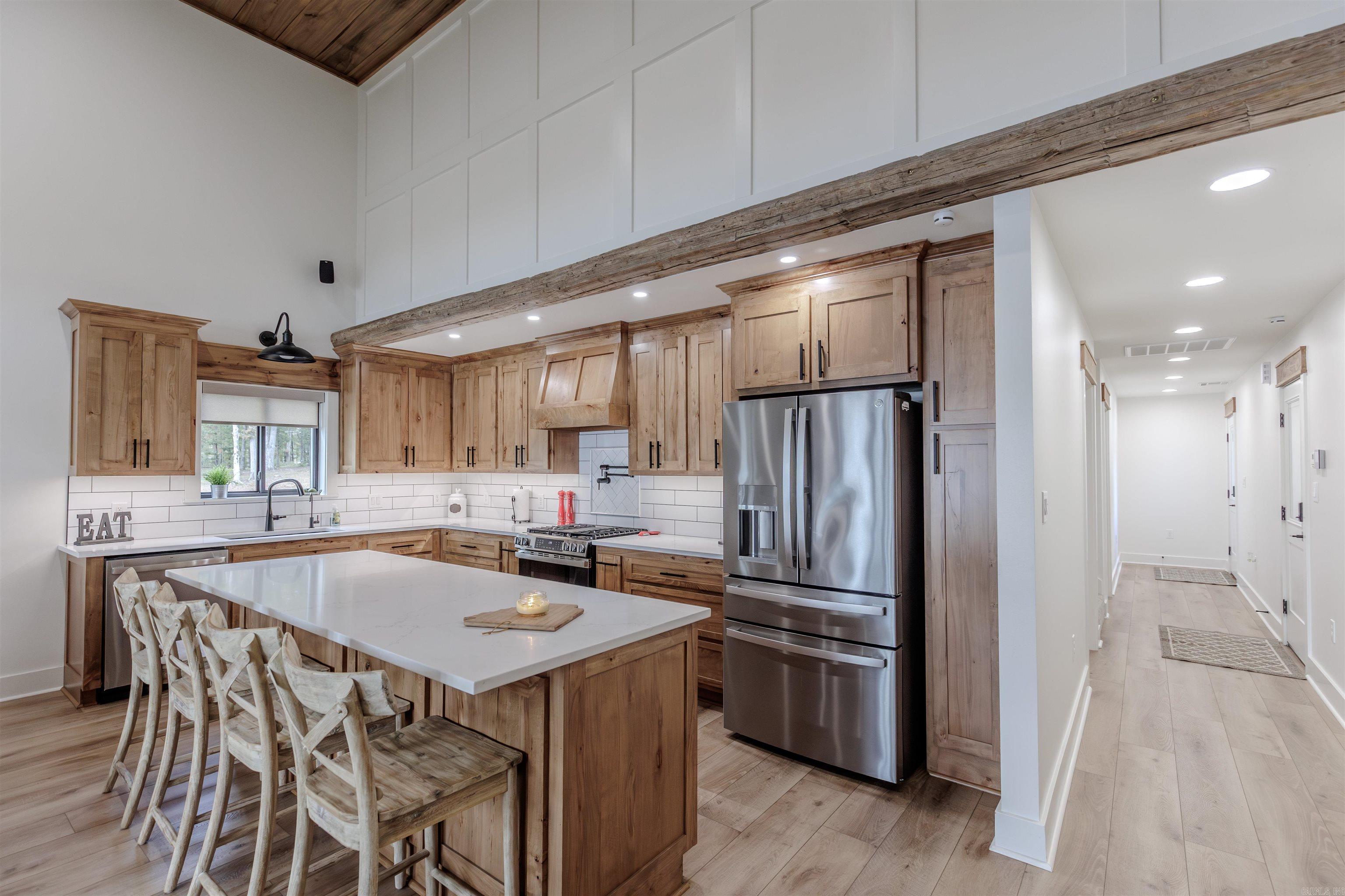 TOMS COVE - Residential