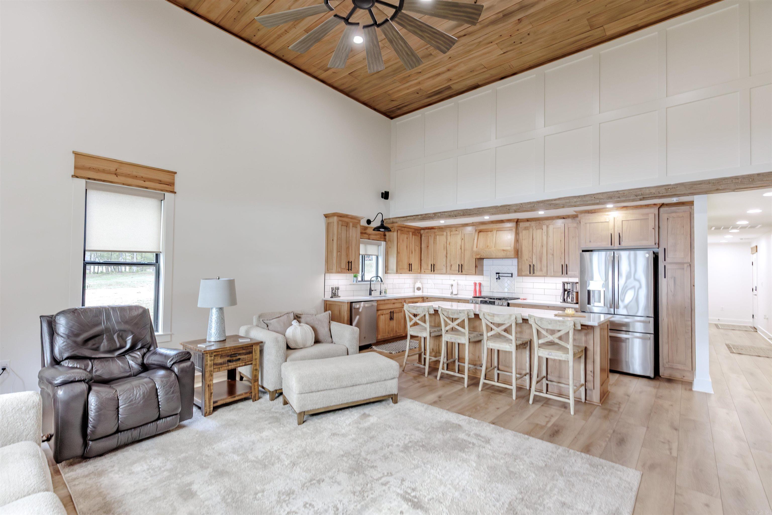 TOMS COVE - Residential