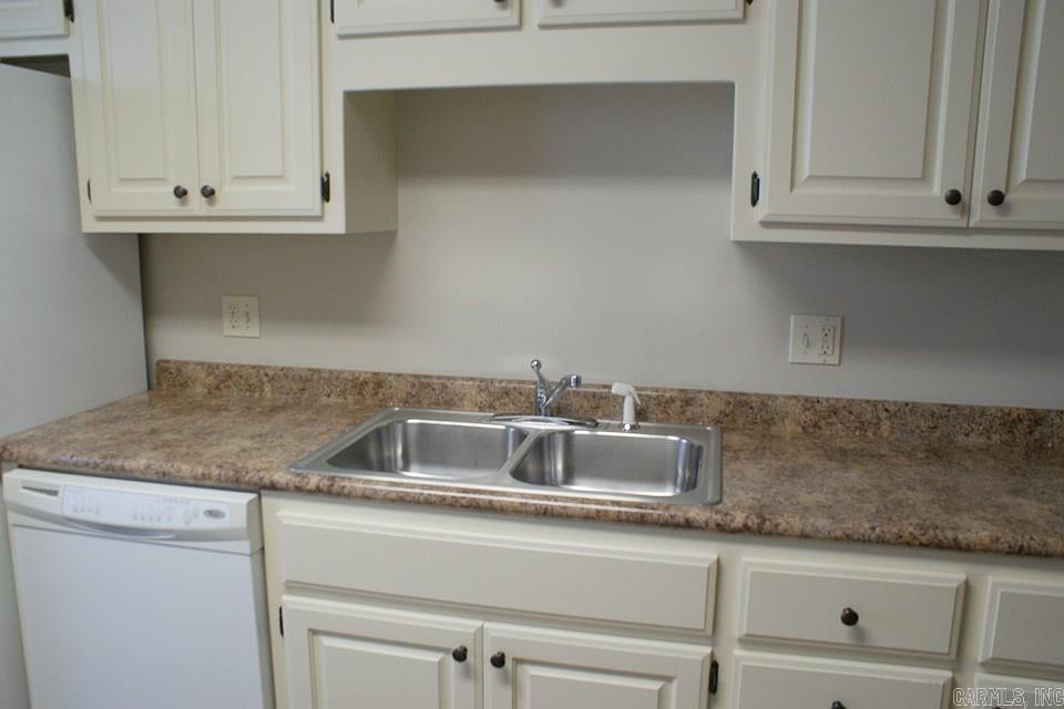 Harrison Place - Residential Lease