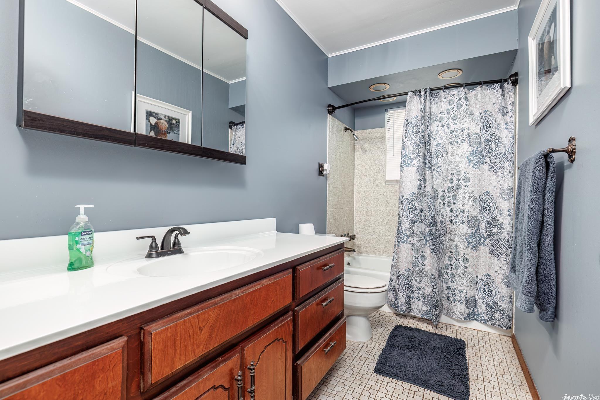 BIRD VISTA HEIGHTS - Residential