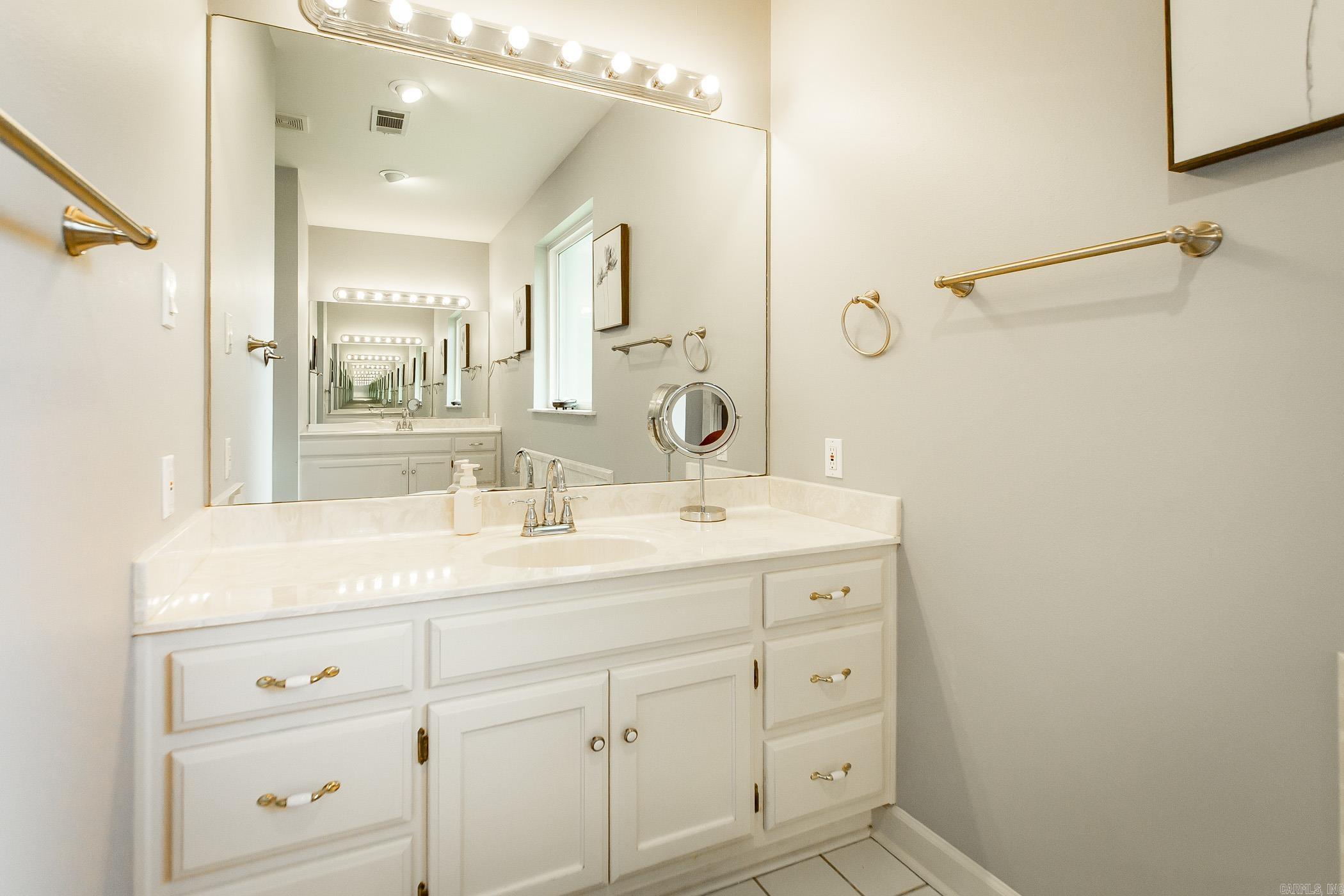 GREYSTONE - Residential