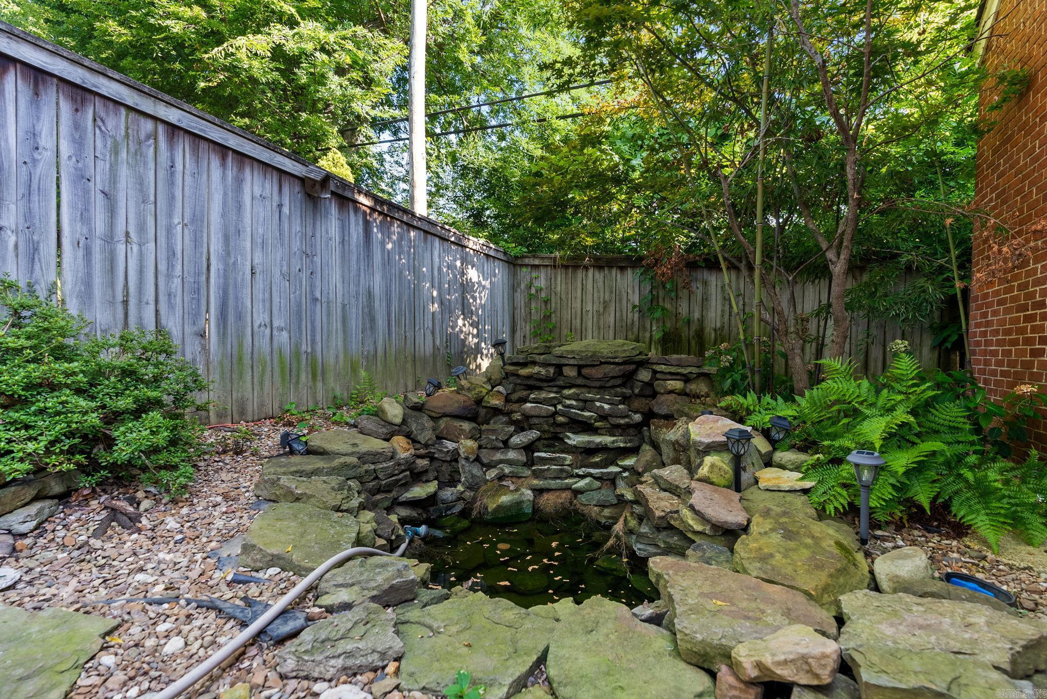 NEWTONS - Residential