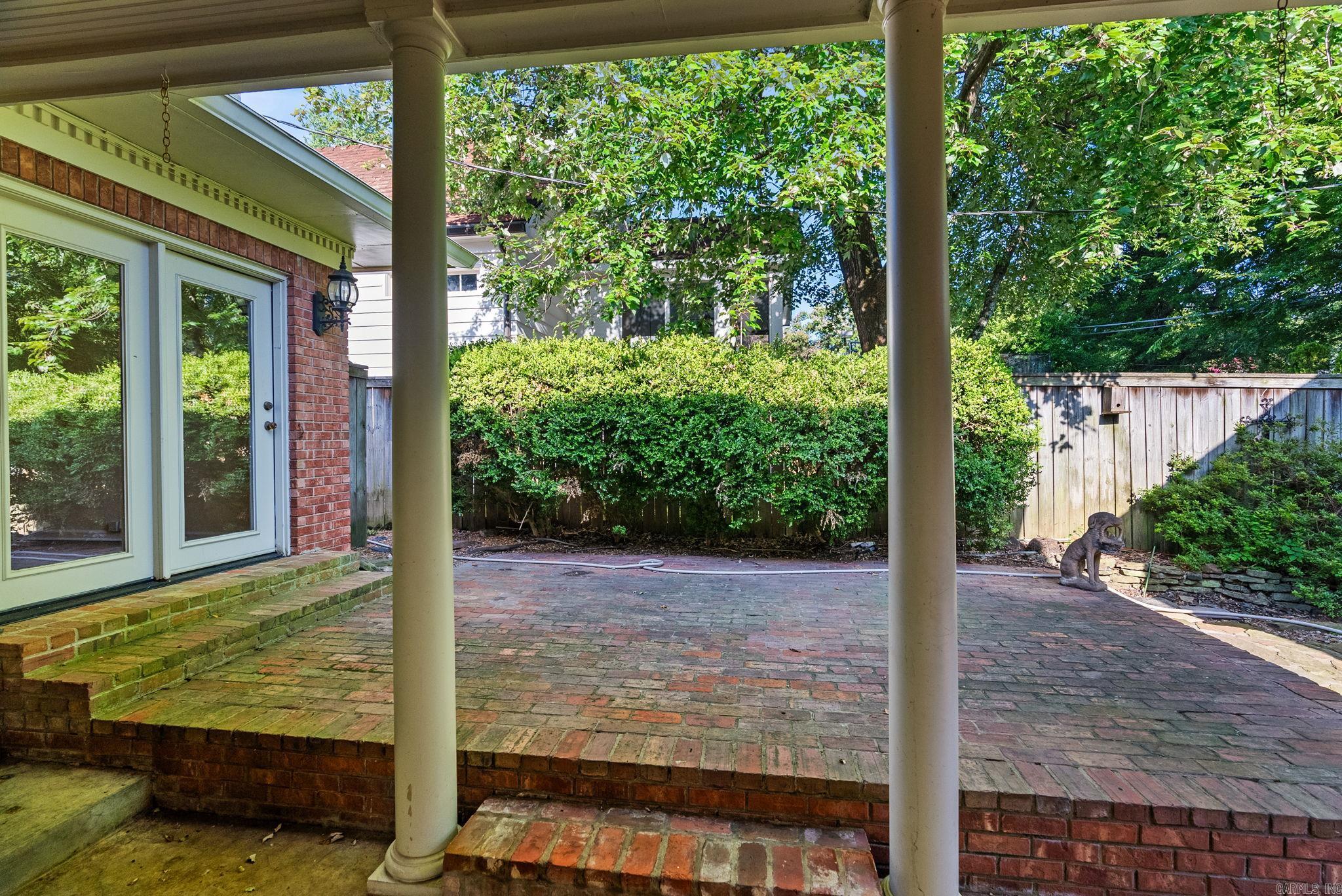 NEWTONS - Residential