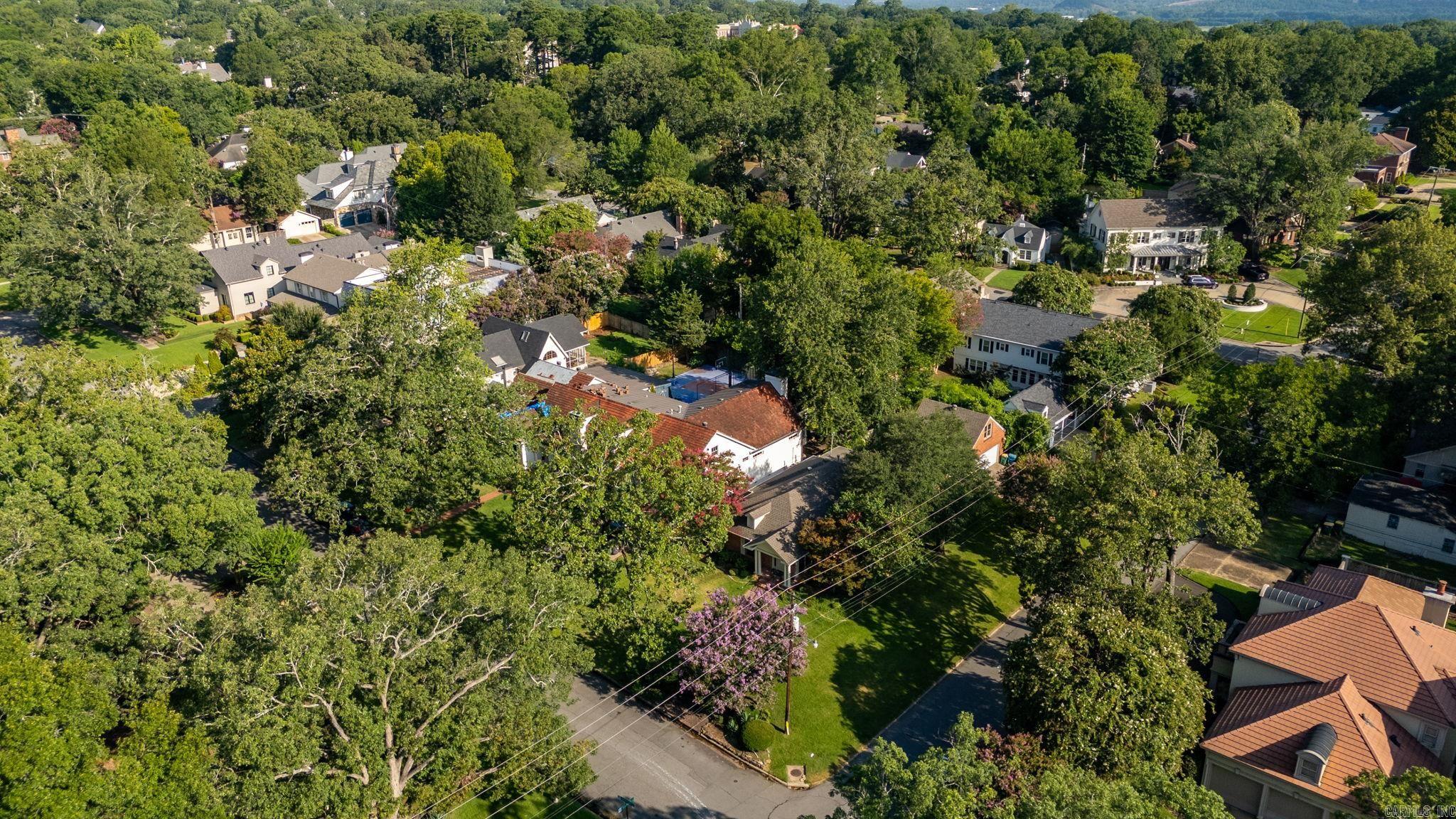 NEWTONS - Residential