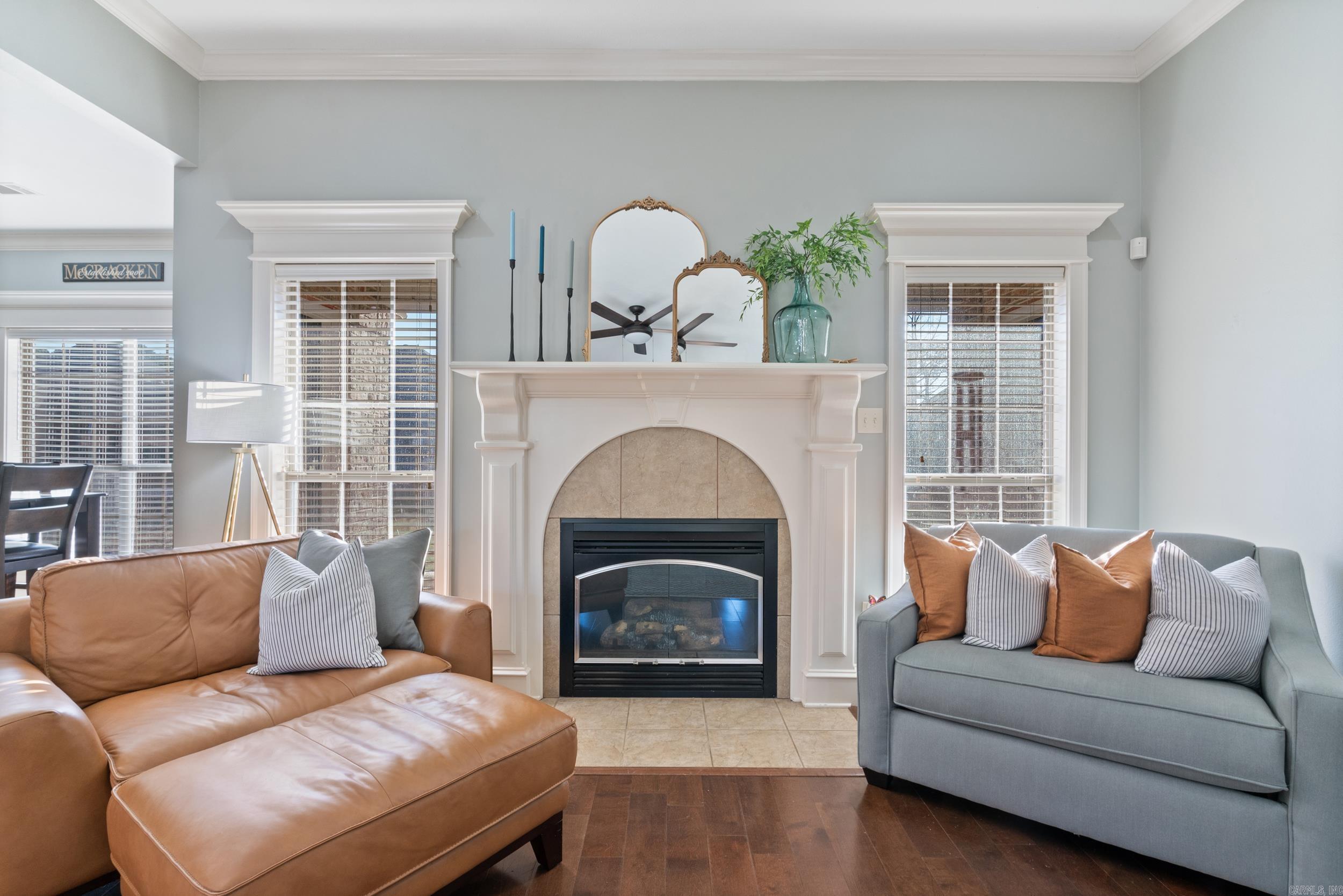 SOUTH WIND - Residential