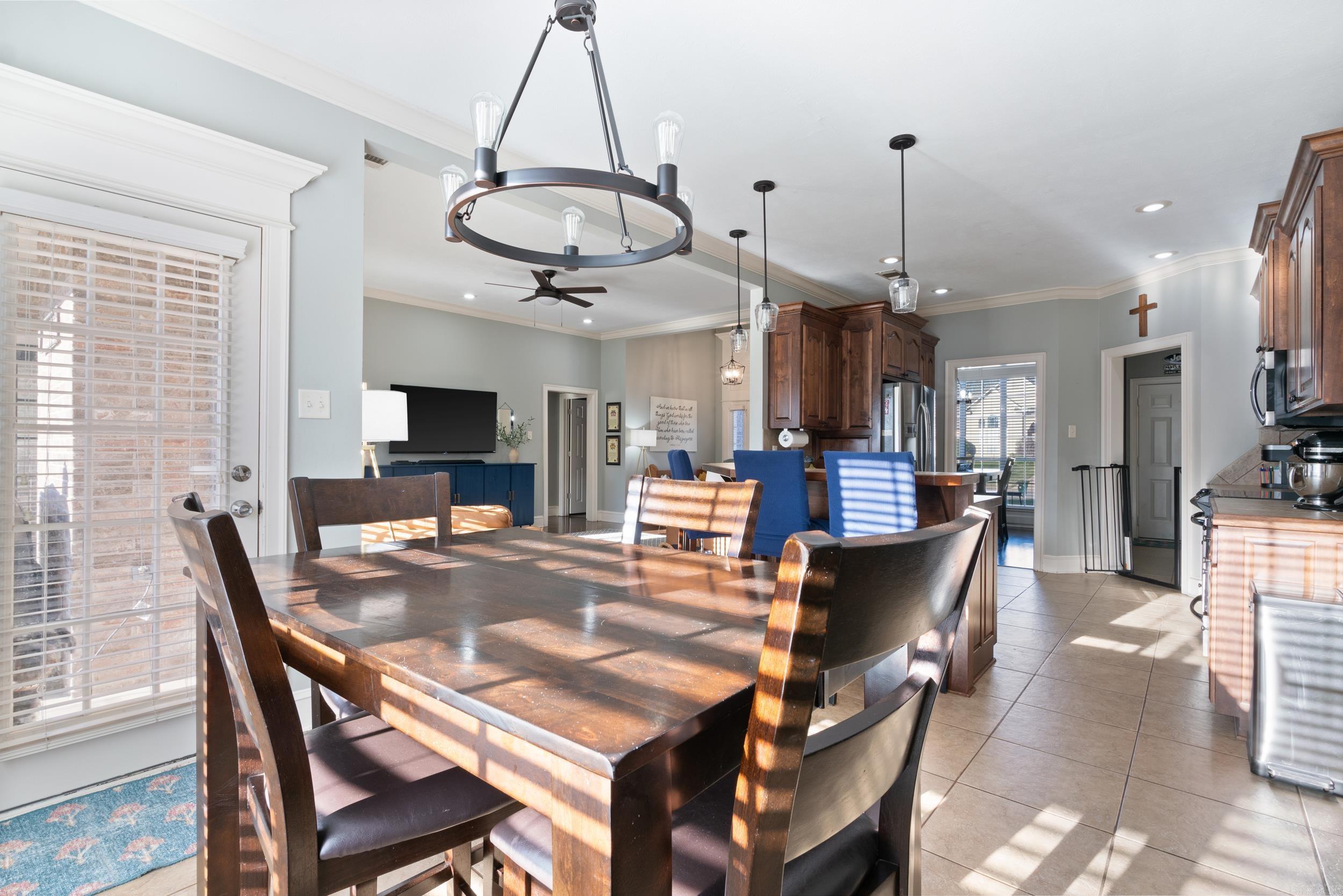 SOUTH WIND - Residential