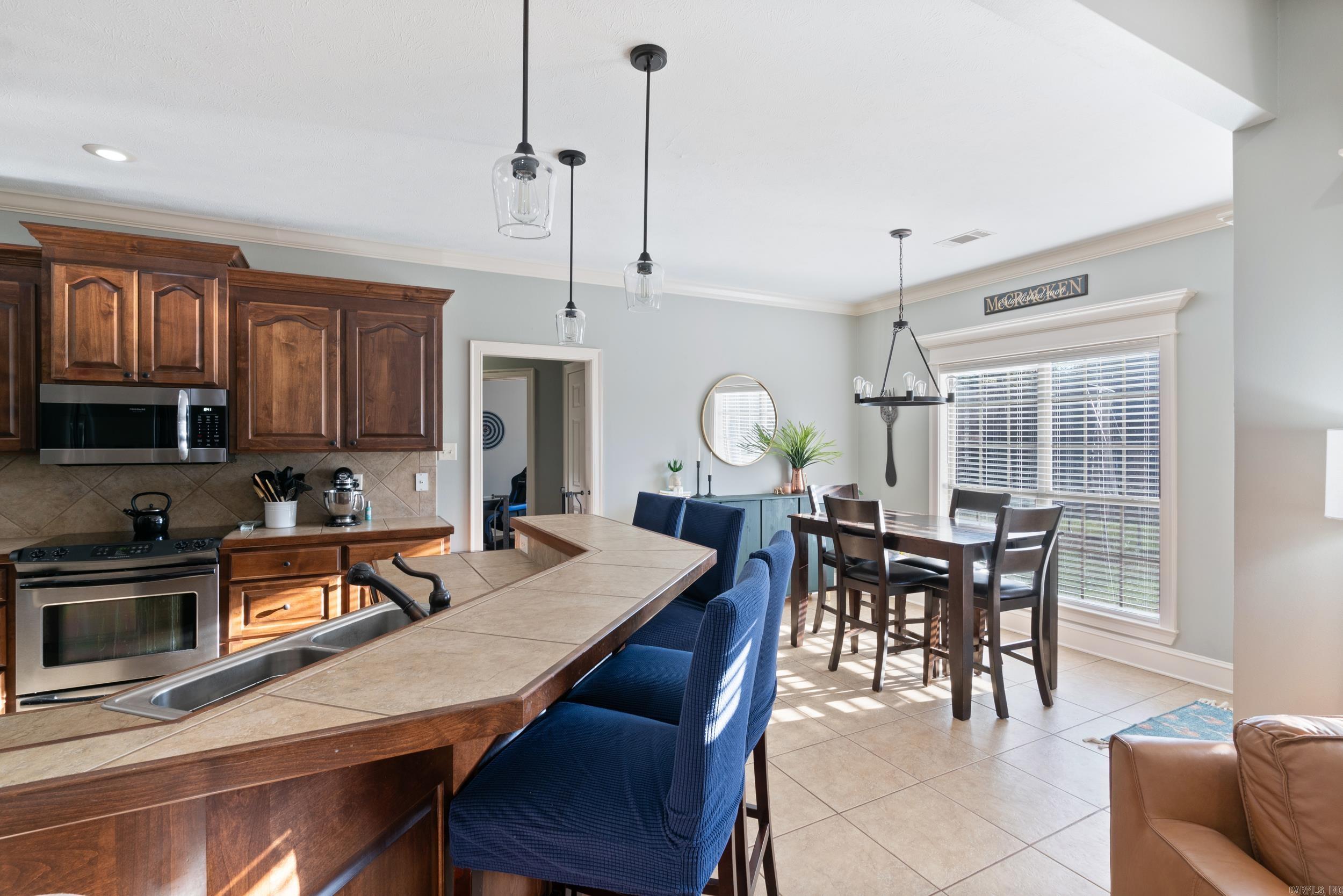 SOUTH WIND - Residential