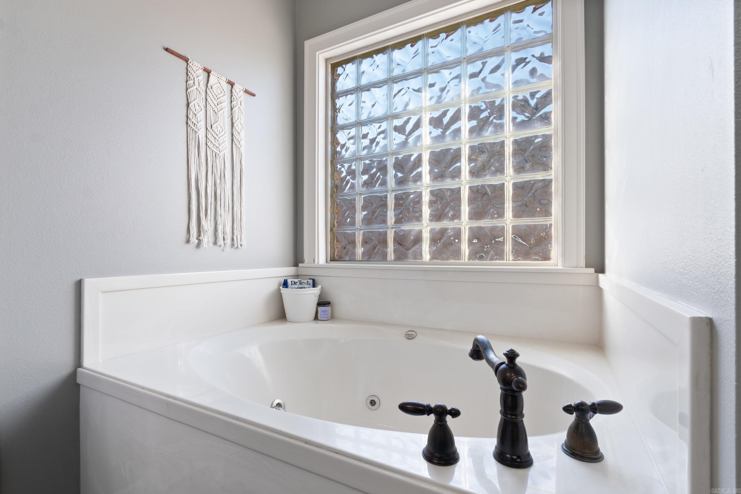 SOUTH WIND - Residential