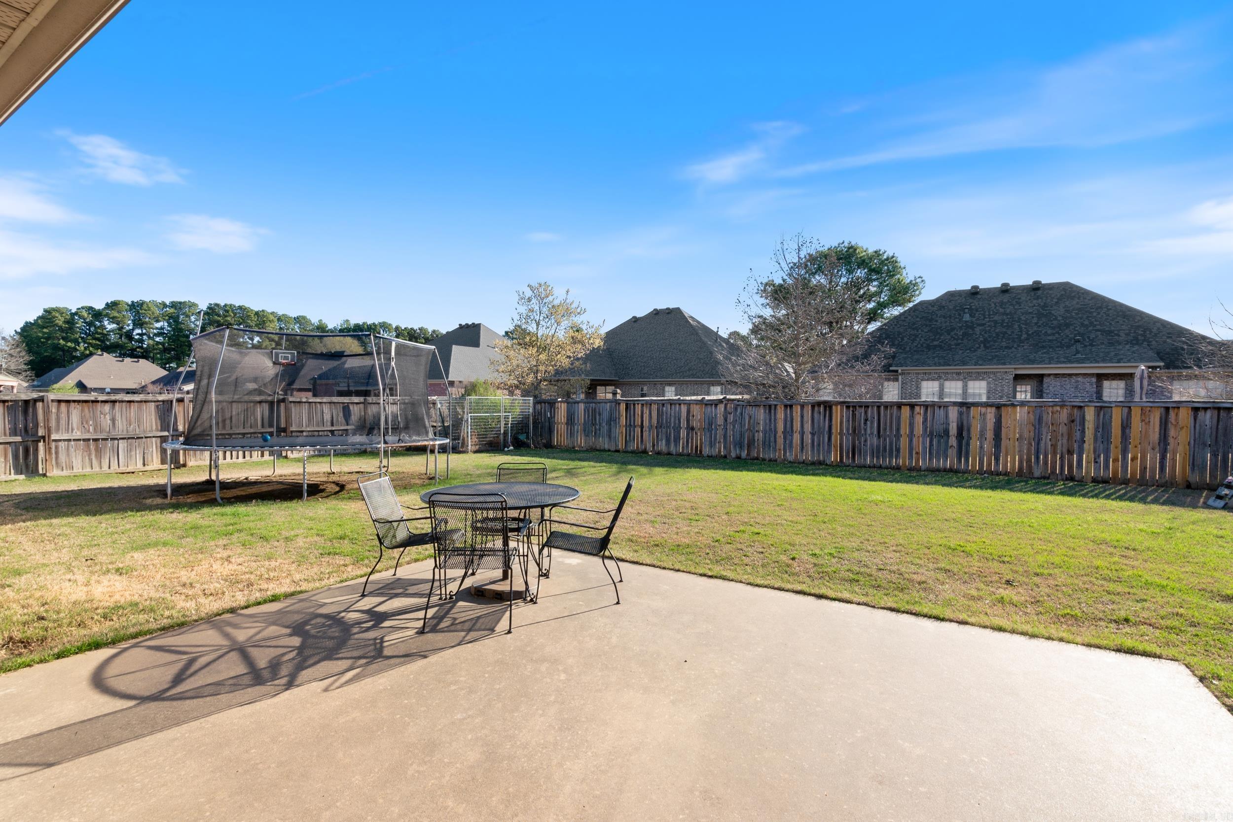 SOUTH WIND - Residential