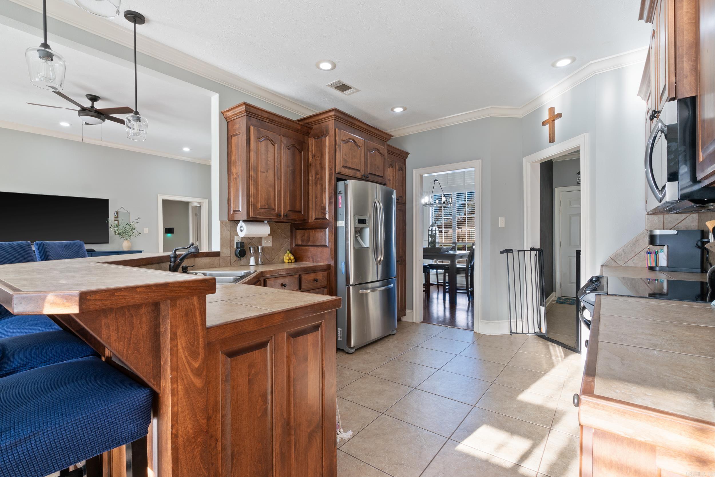 SOUTH WIND - Residential