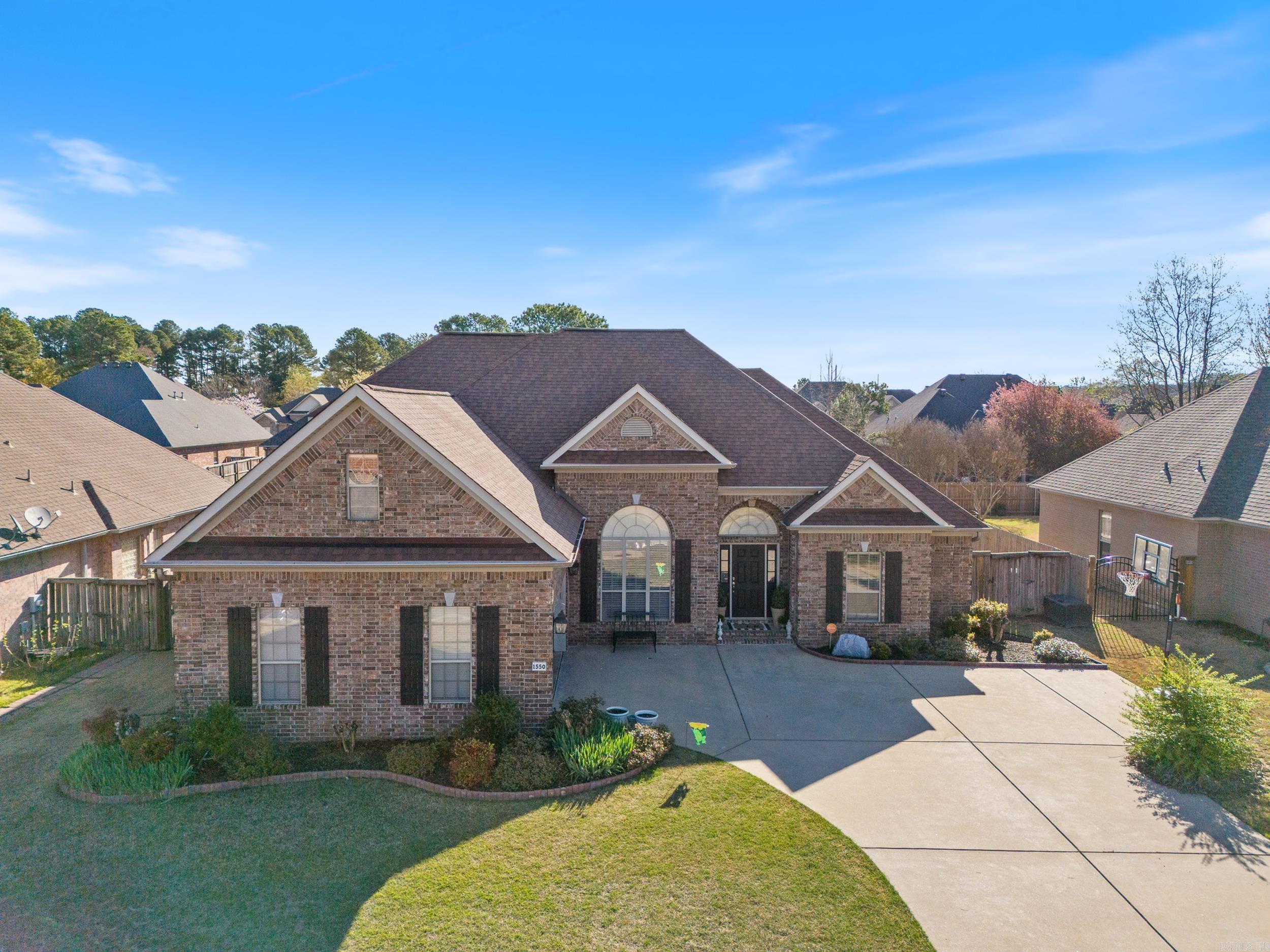 SOUTH WIND - Residential