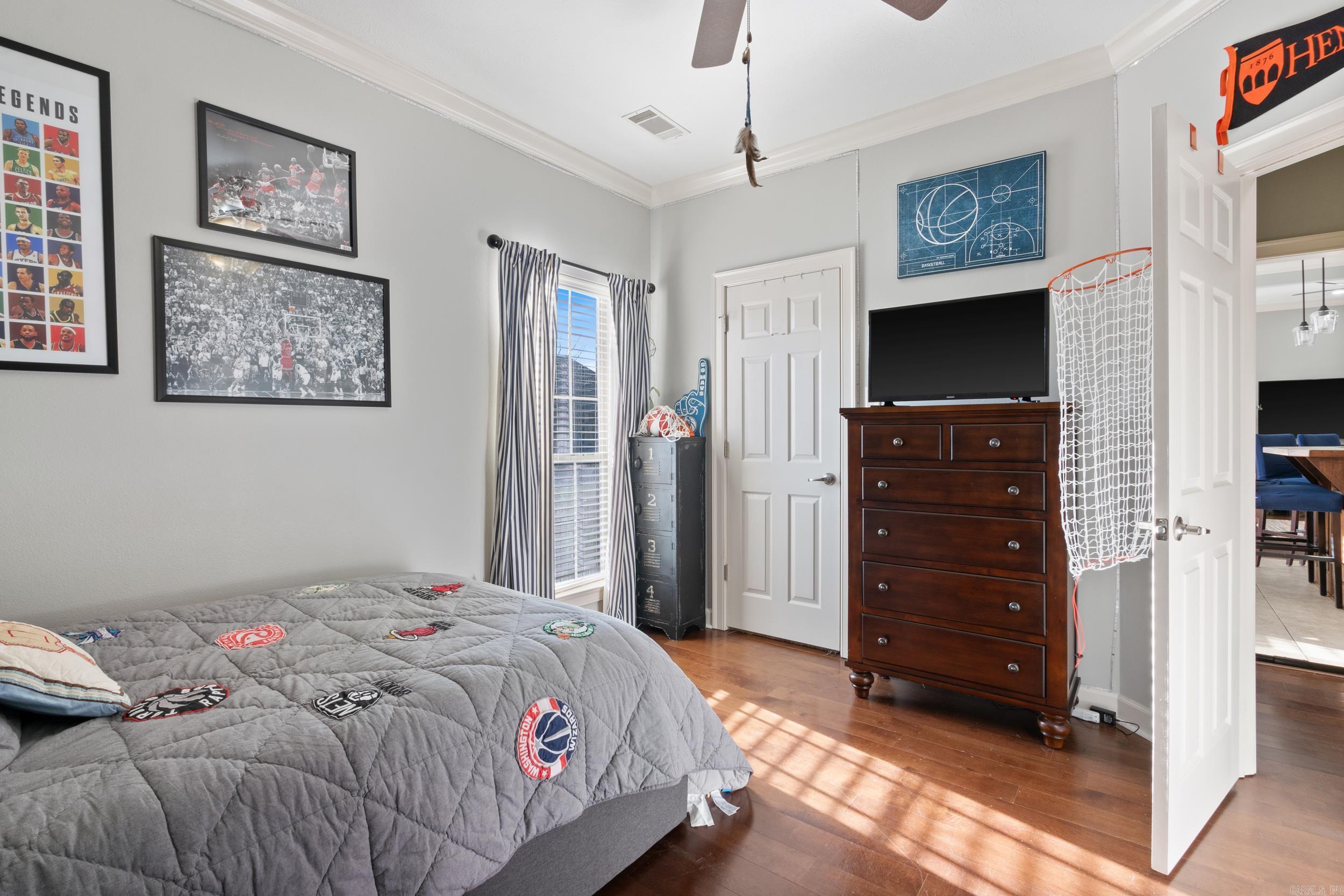 SOUTH WIND - Residential