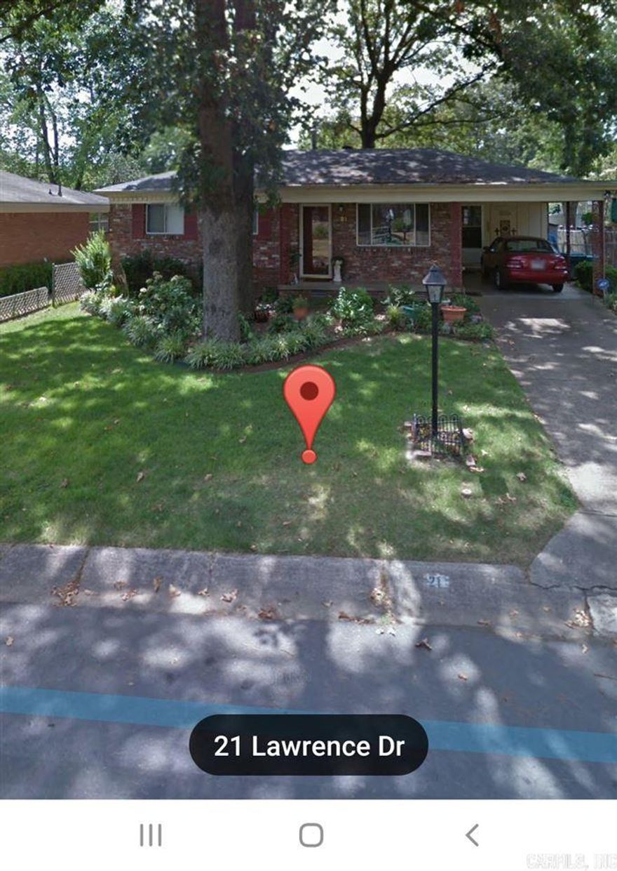 Beautiful 3 Bedroom 1 bath home located just North of Markham