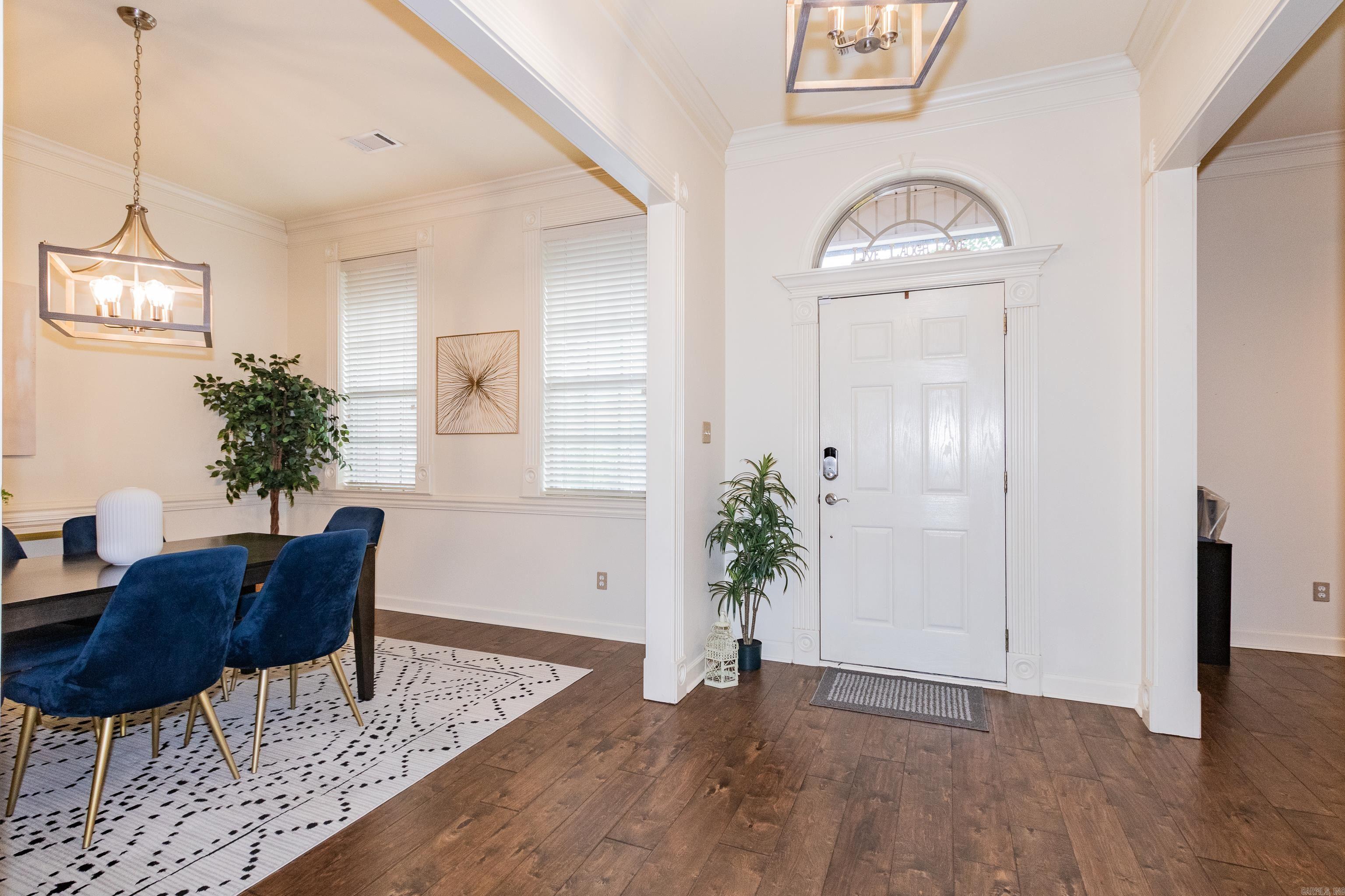 WOODLANDS EDGE - Residential