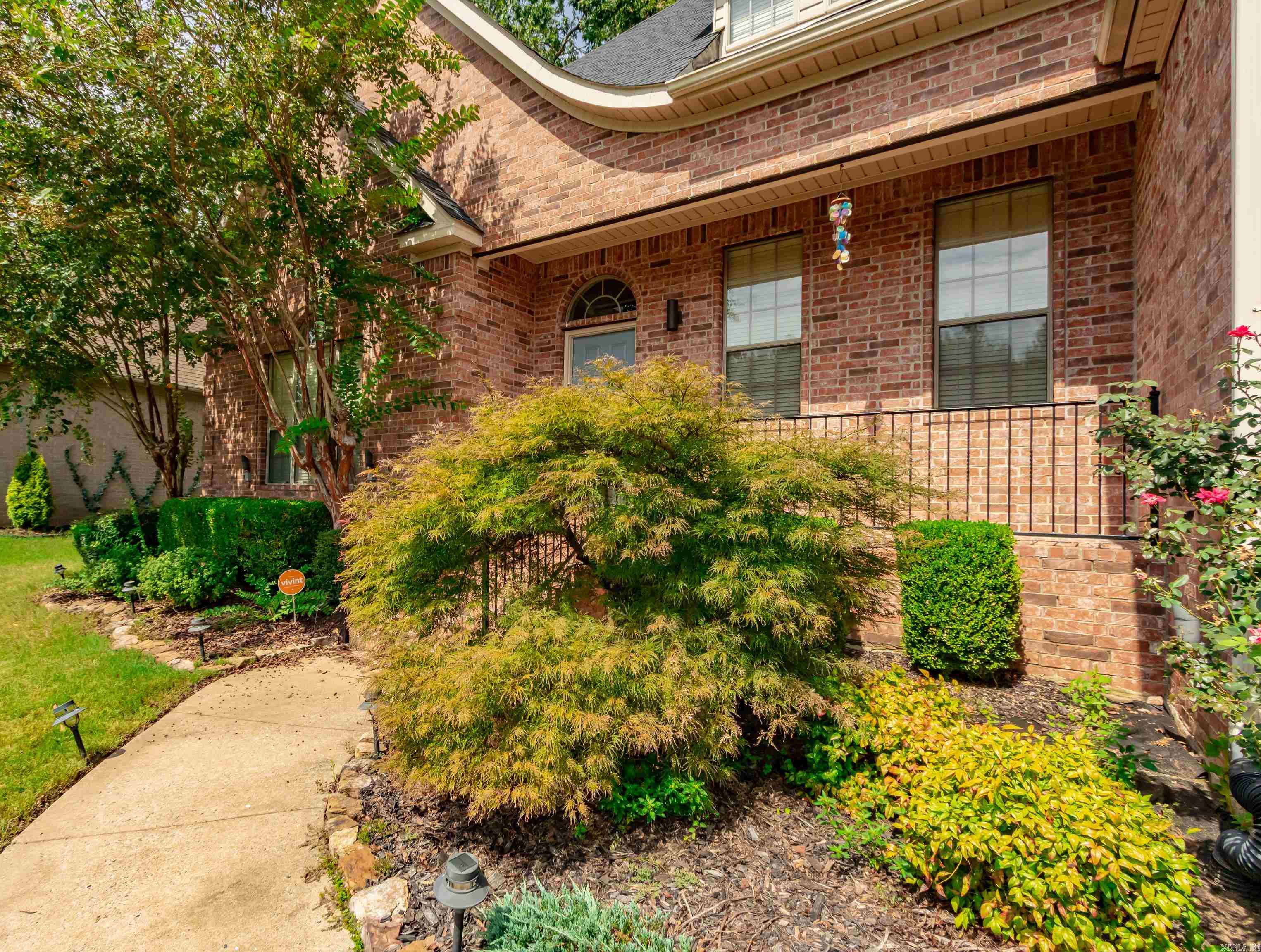 WOODLANDS EDGE - Residential