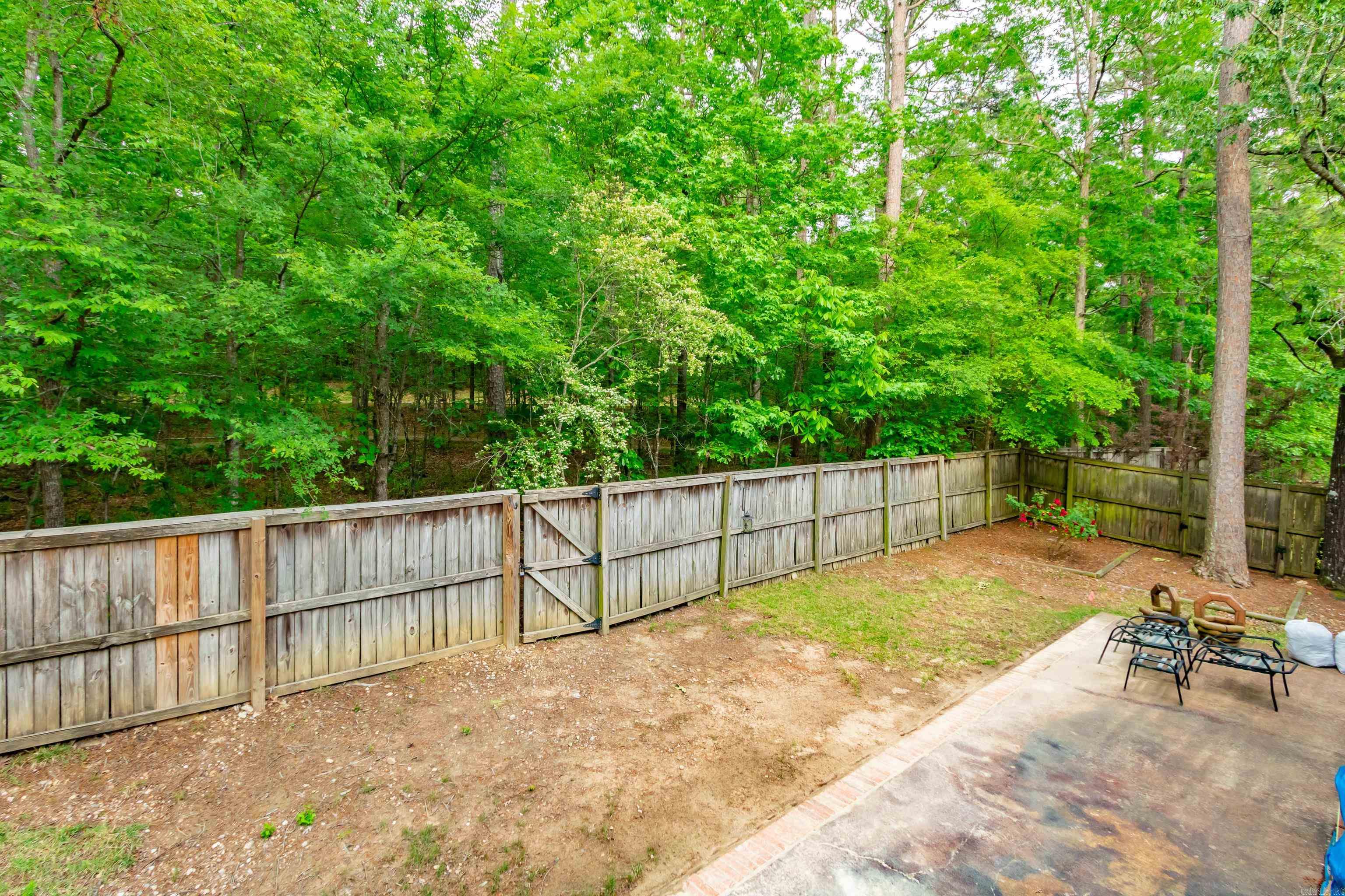 WOODLANDS EDGE - Residential