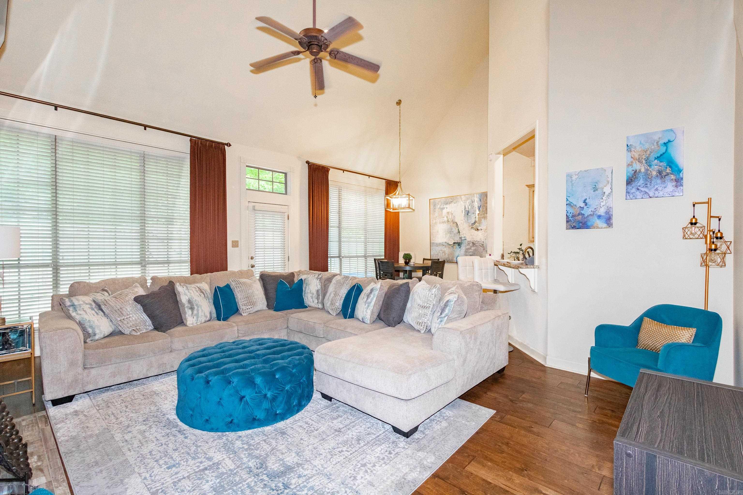 WOODLANDS EDGE - Residential