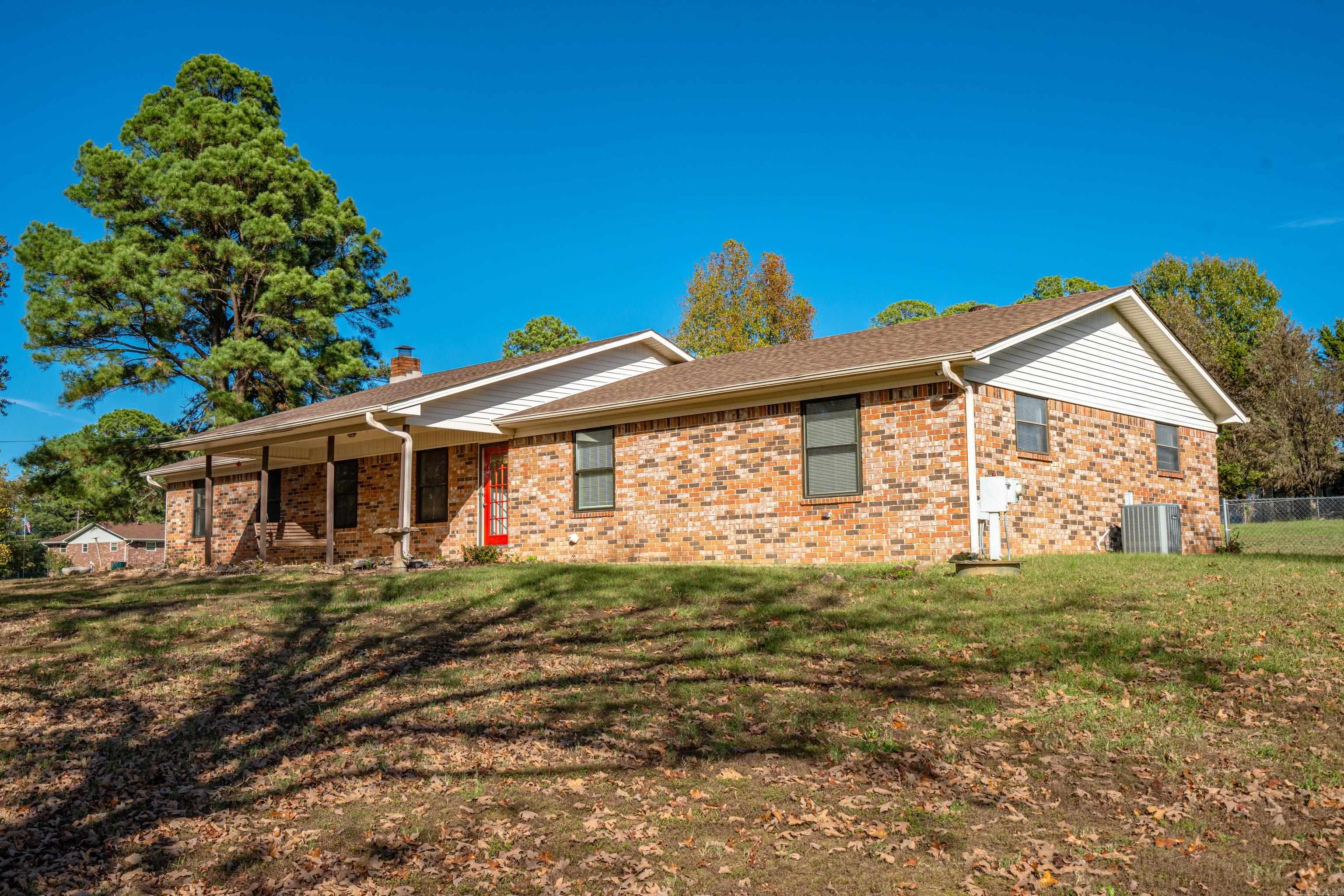 CLEVELAND SHORES - Residential