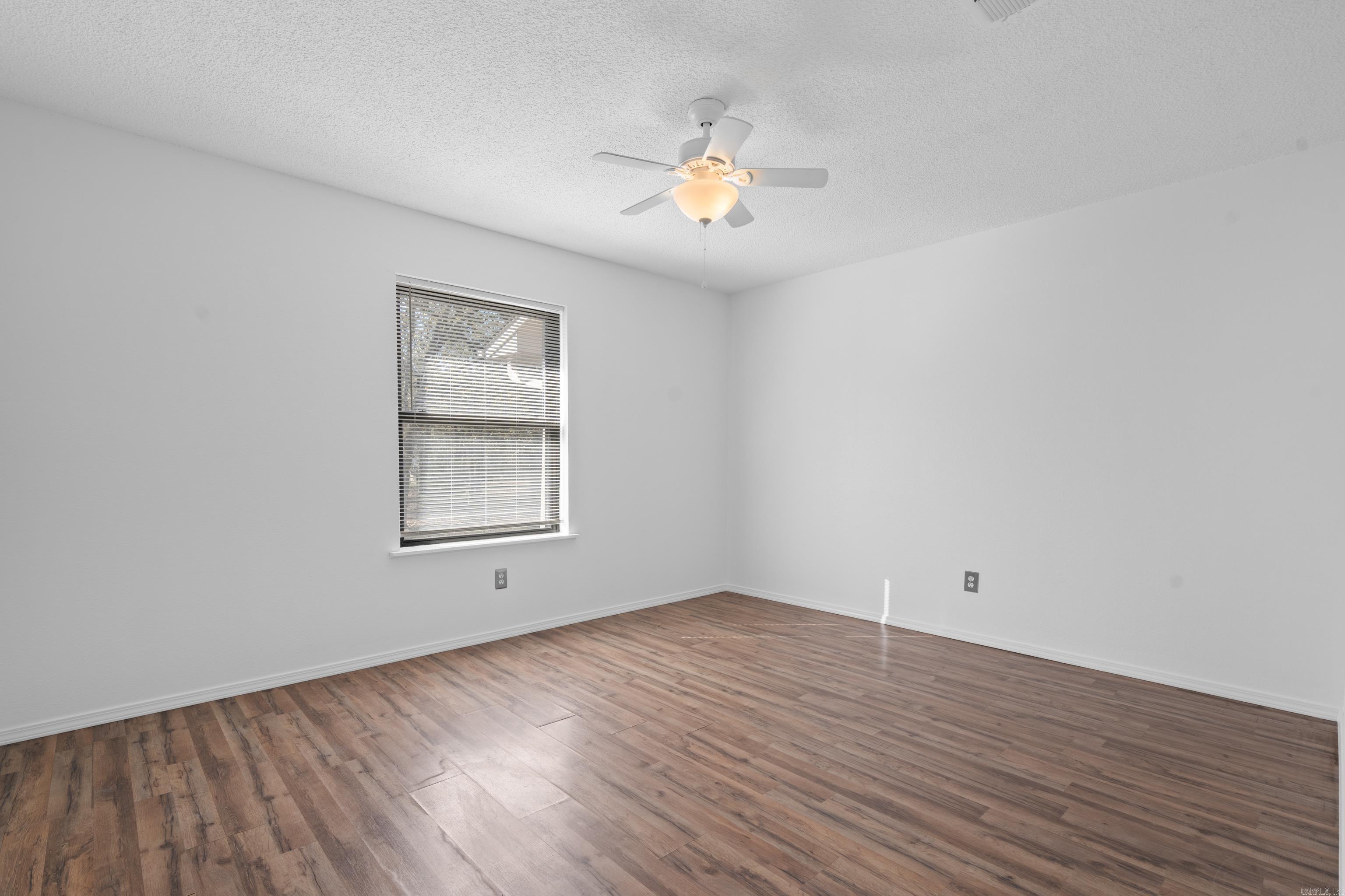 CLEVELAND SHORES - Residential