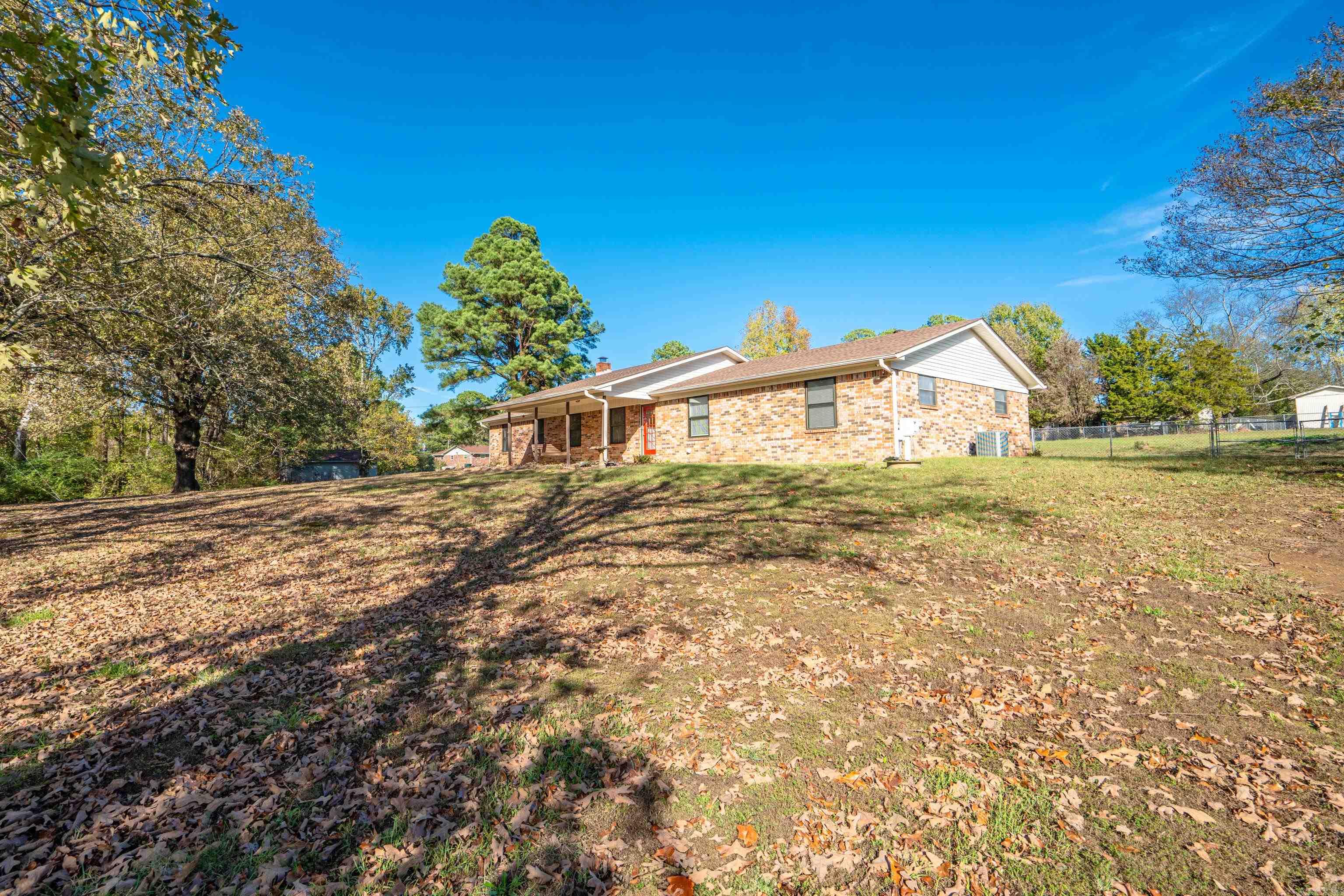 CLEVELAND SHORES - Residential