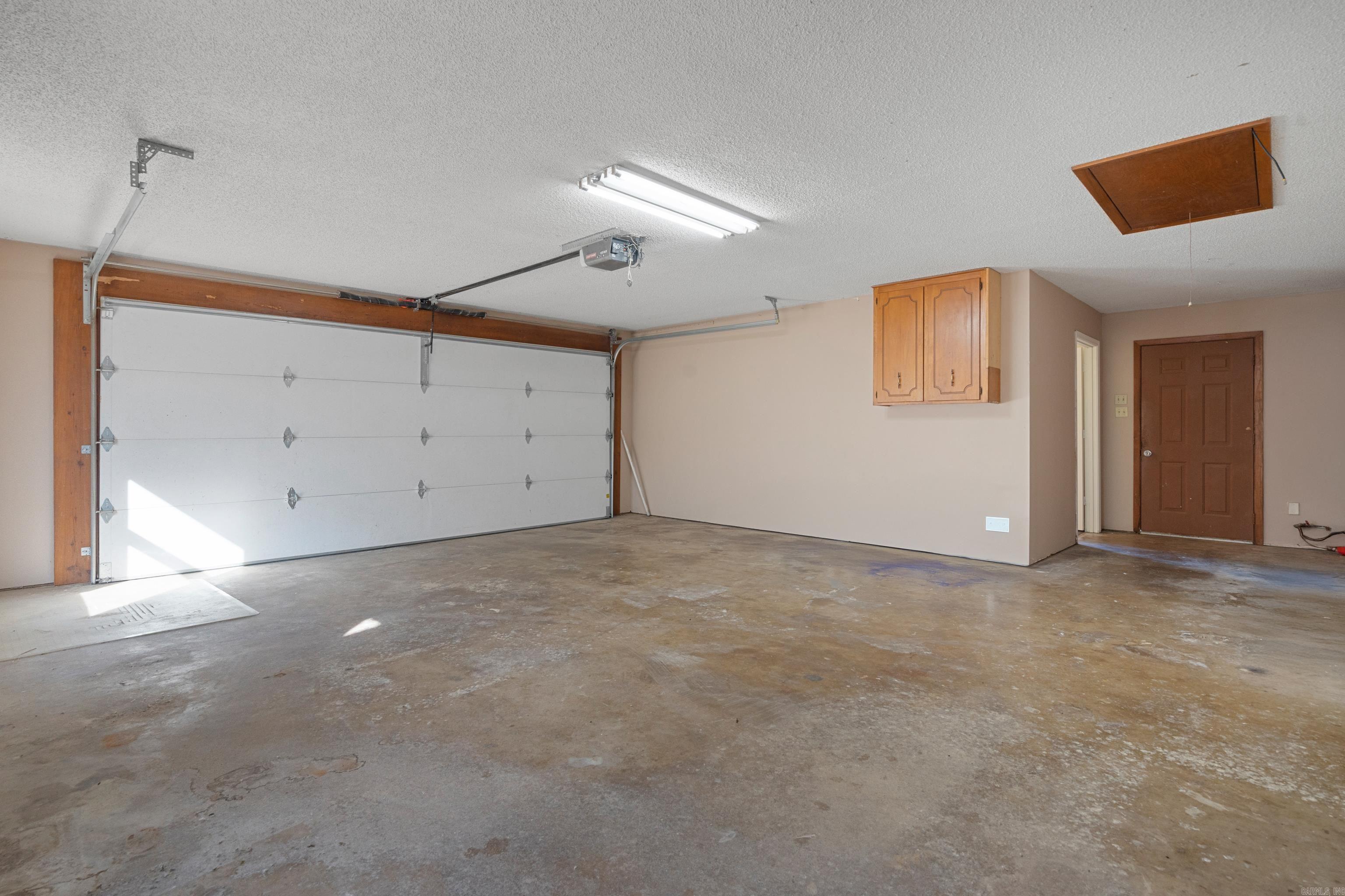 CLEVELAND SHORES - Residential