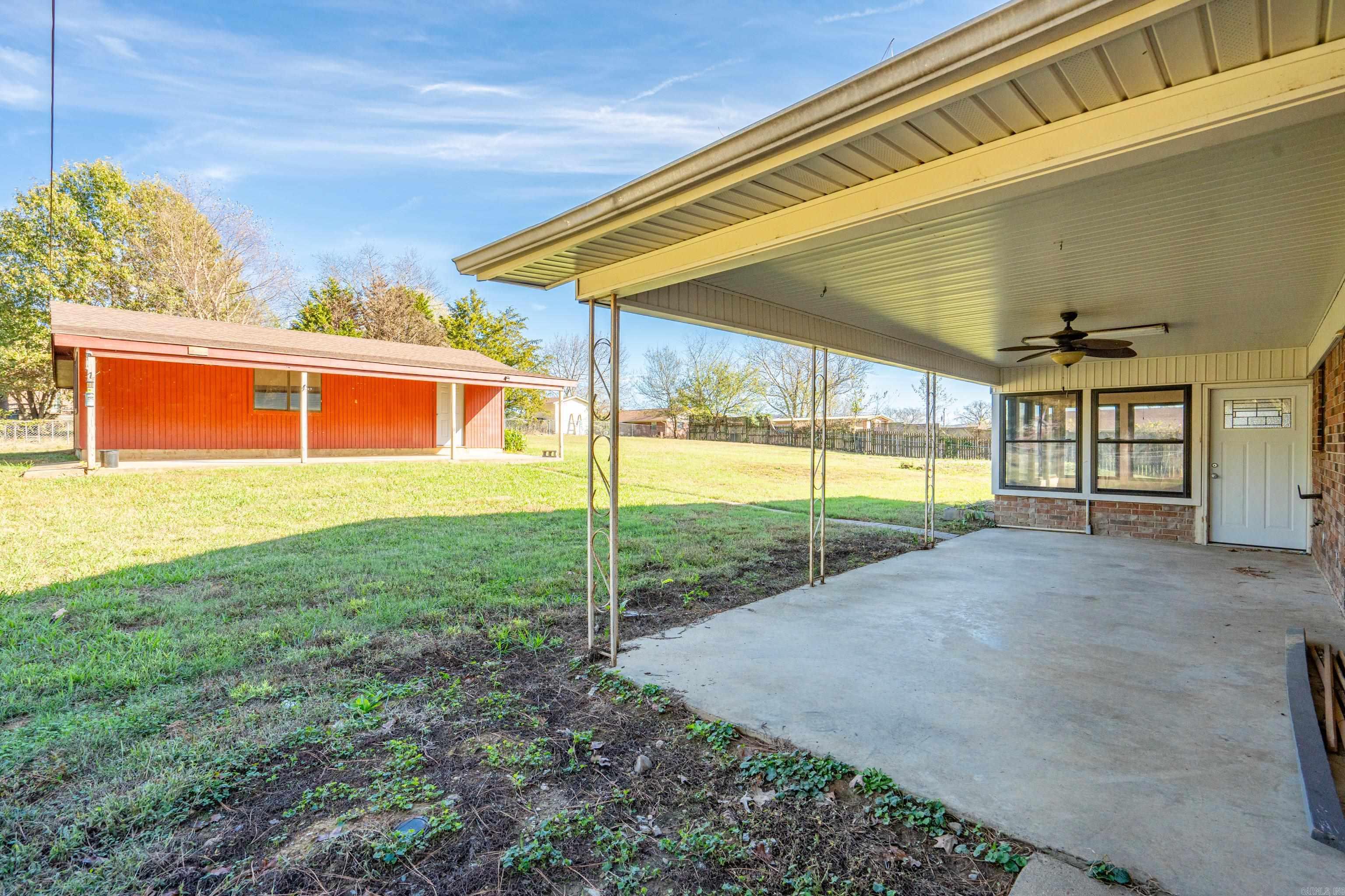 CLEVELAND SHORES - Residential