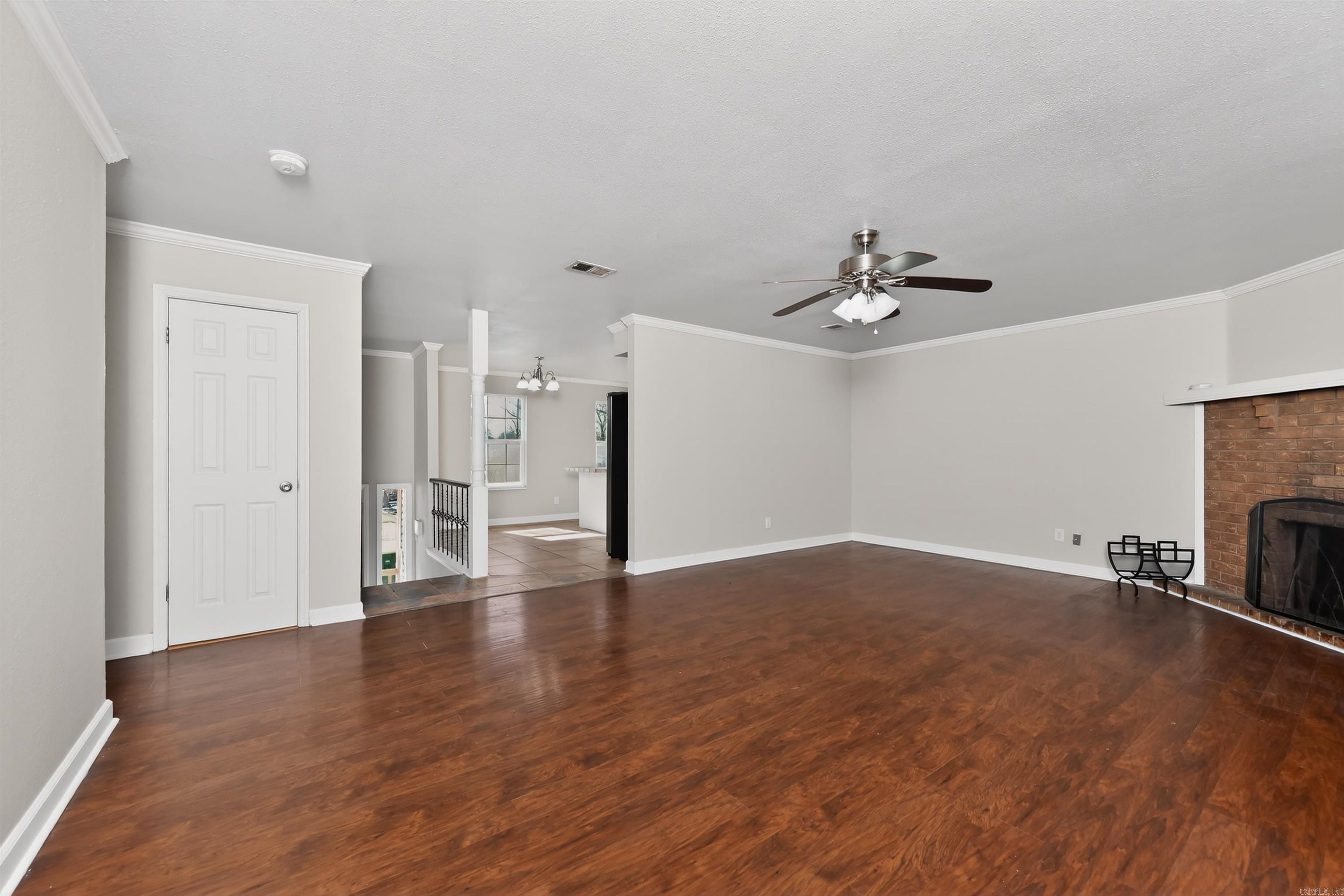 NORTH HILLS MANOR - Residential