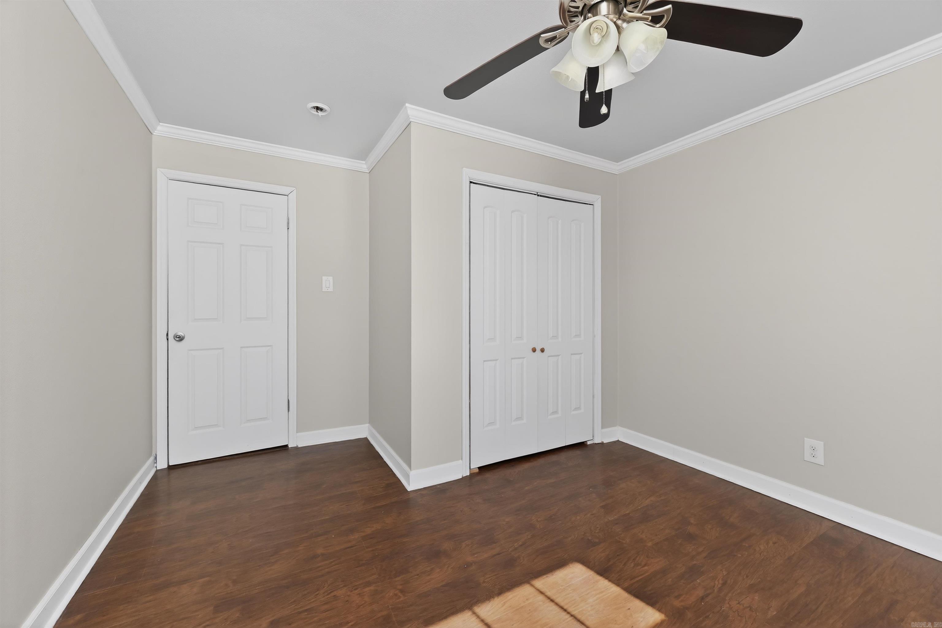 NORTH HILLS MANOR - Residential