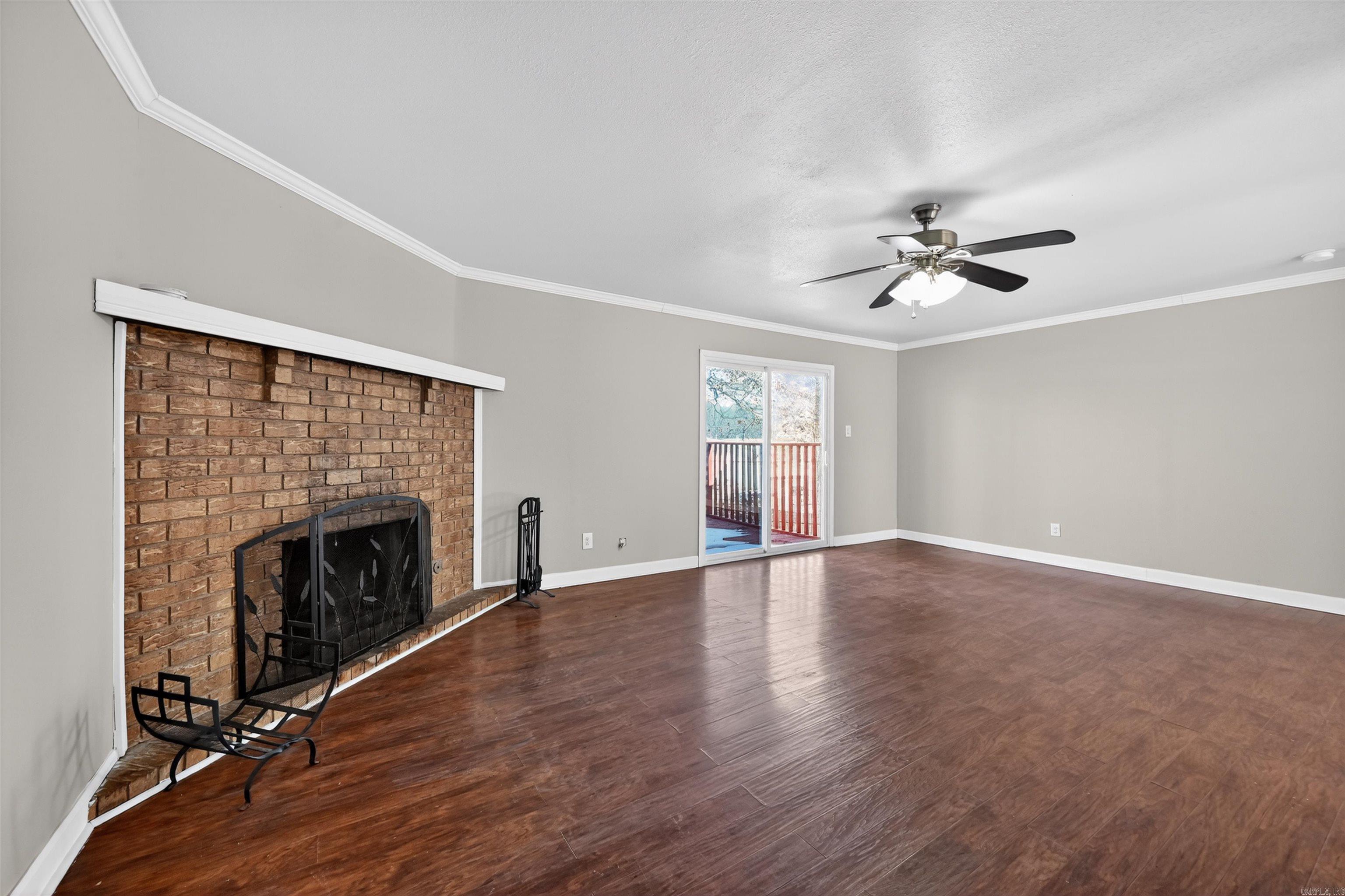 NORTH HILLS MANOR - Residential