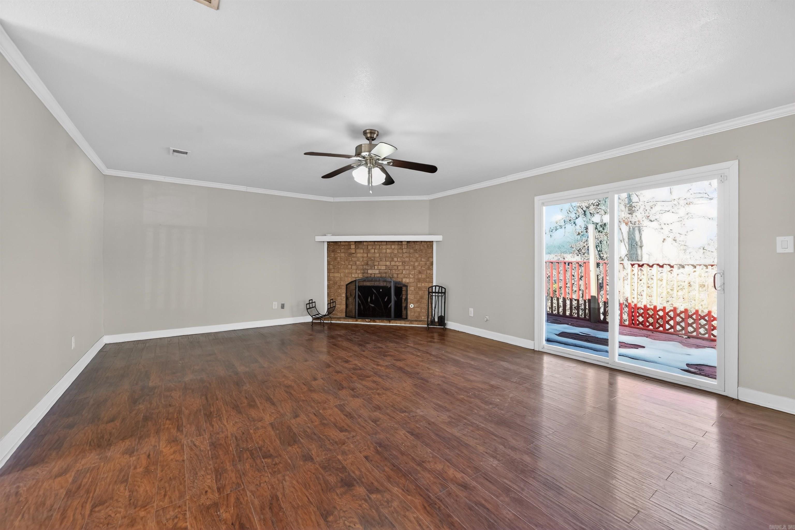 NORTH HILLS MANOR - Residential