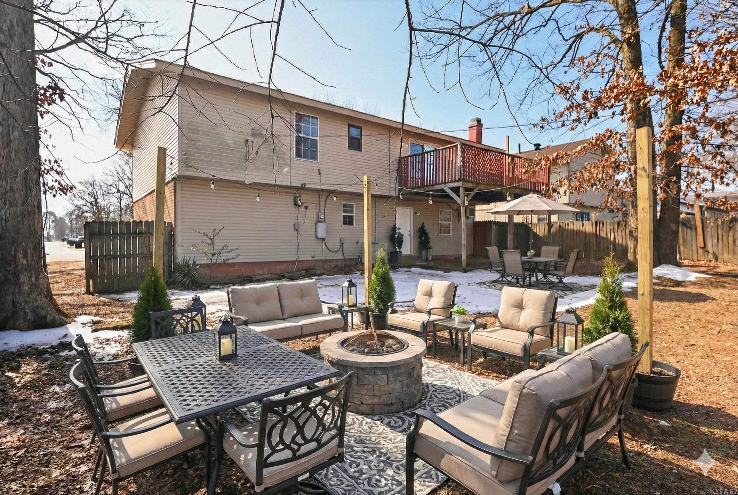 NORTH HILLS MANOR - Residential