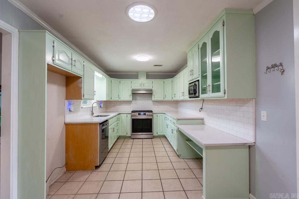 BELOIT BAY - Residential