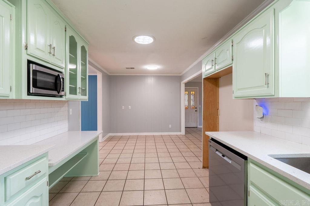 BELOIT BAY - Residential