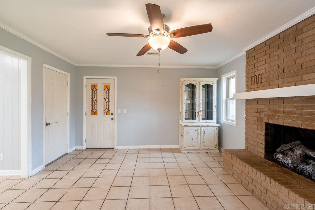 BELOIT BAY - Residential