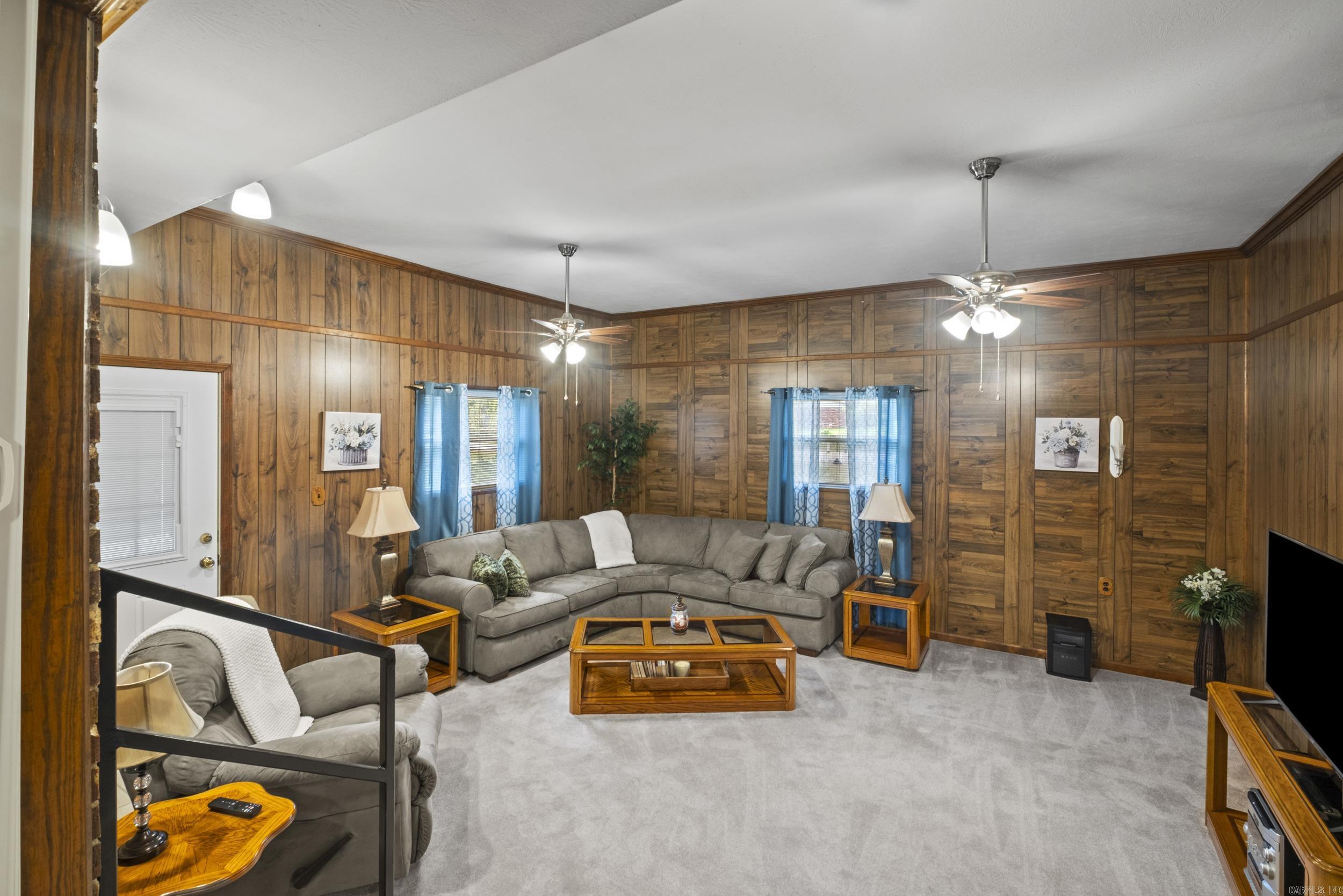 Springhill Manor - Residential