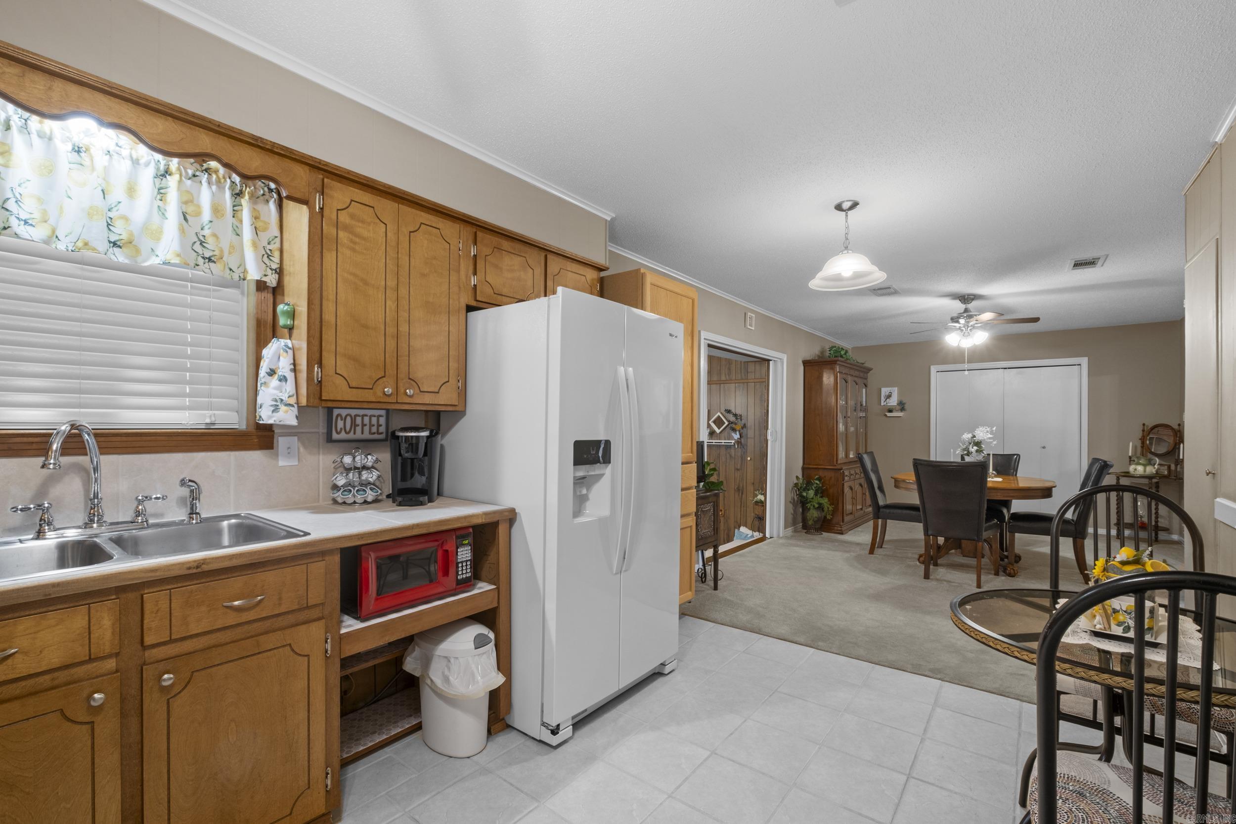 Springhill Manor - Residential