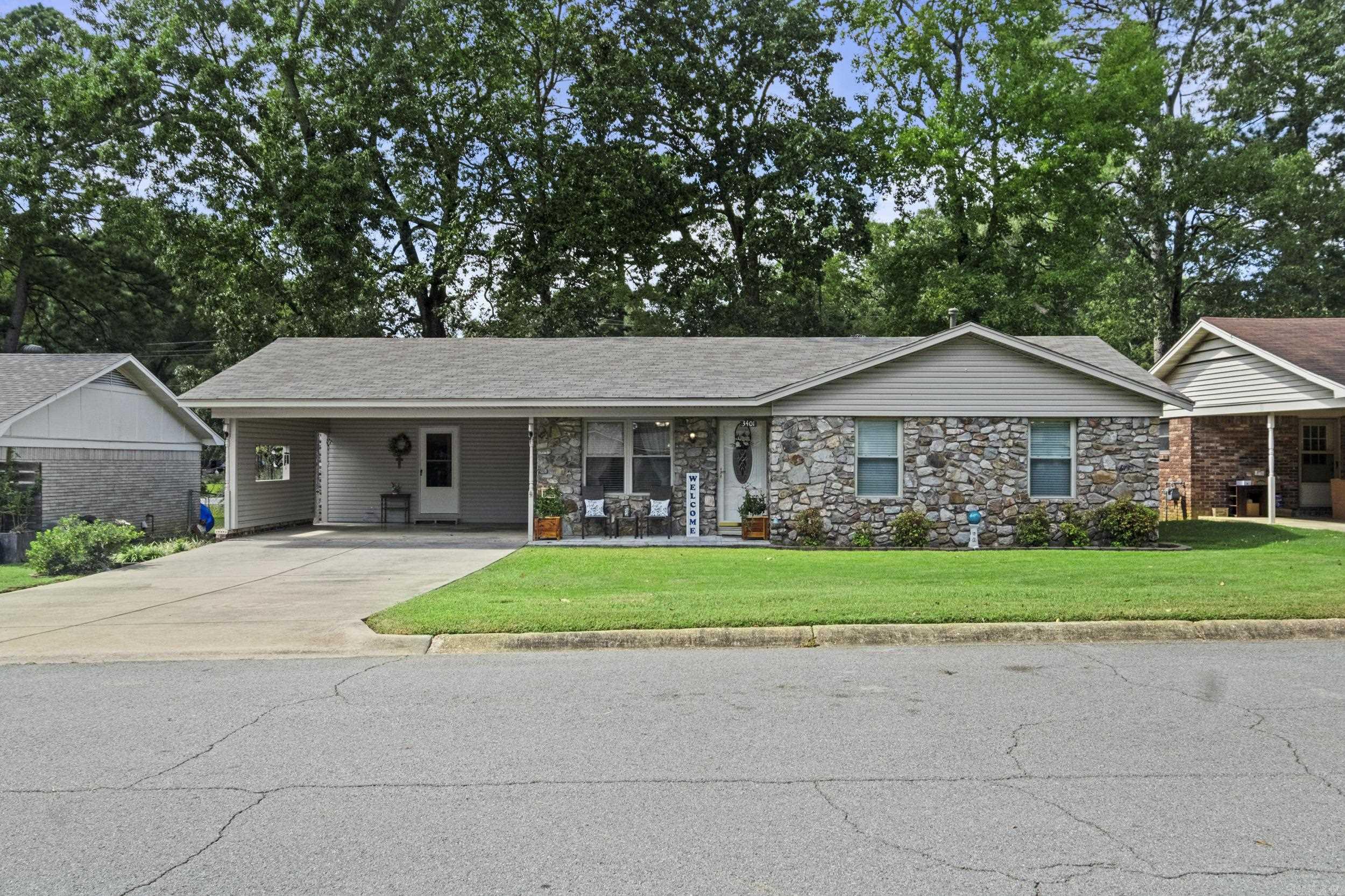 Springhill Manor - Residential