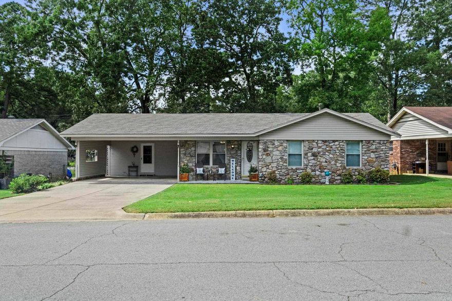 Welcome to Springhill Manor! This neighborhood is located close to all of Bryant's amenities while also being a short 15 minute drive to get into Little Rock. This property has been tediously maintained over the years with updates like a covered back patio, updated windows throughout, new mini split installed in the den area, and much more! This is a 3 bedroom/2 bath with 2 living areas that are separated by the kitchen/dining room. It has a large carport and a beautiful flat lot with a covered back patio and a shop in the back that is great for storage or for hobbies. Come check this one out today!