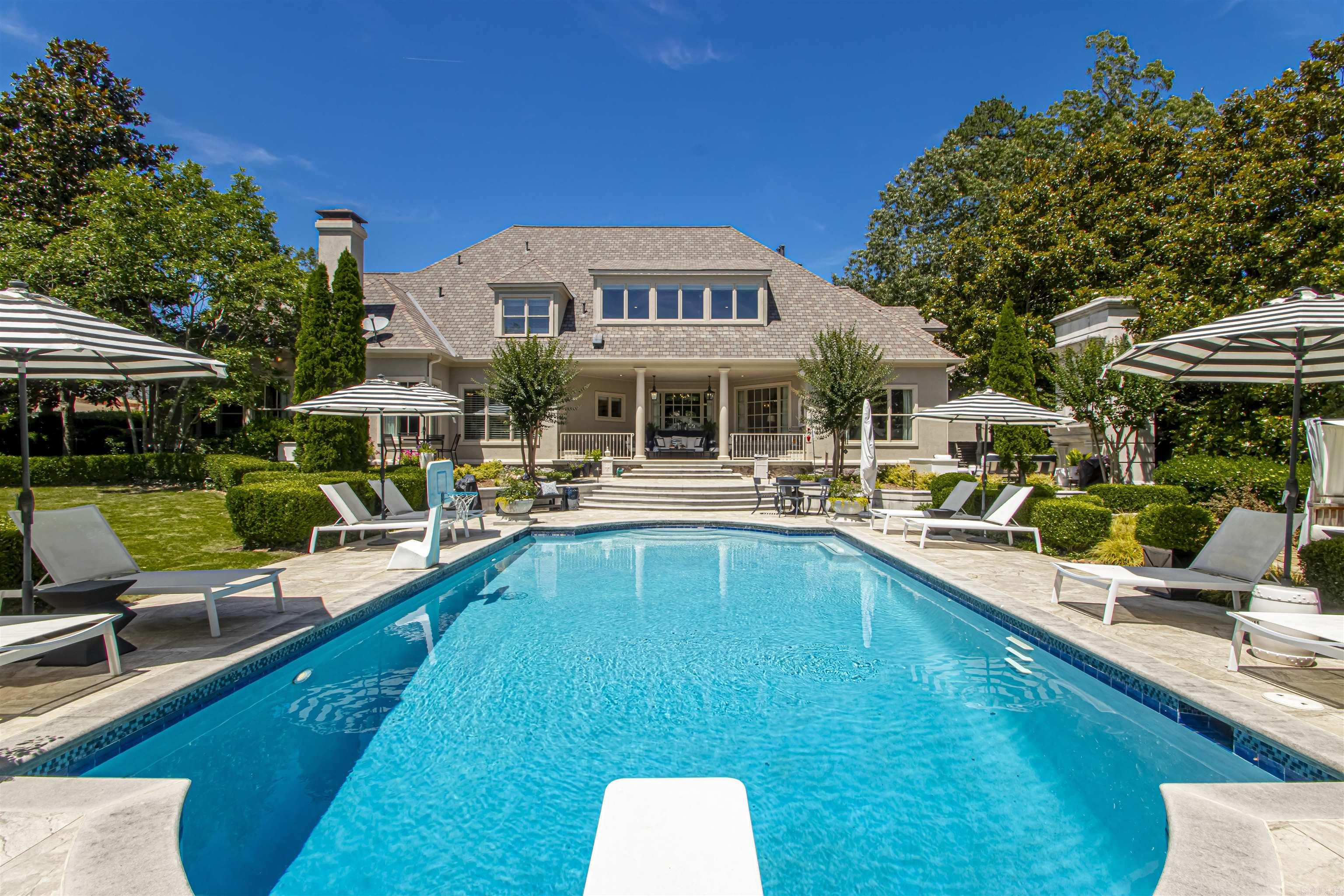 CHENAL VALLEY BRETAGNE CIRCLE - Residential